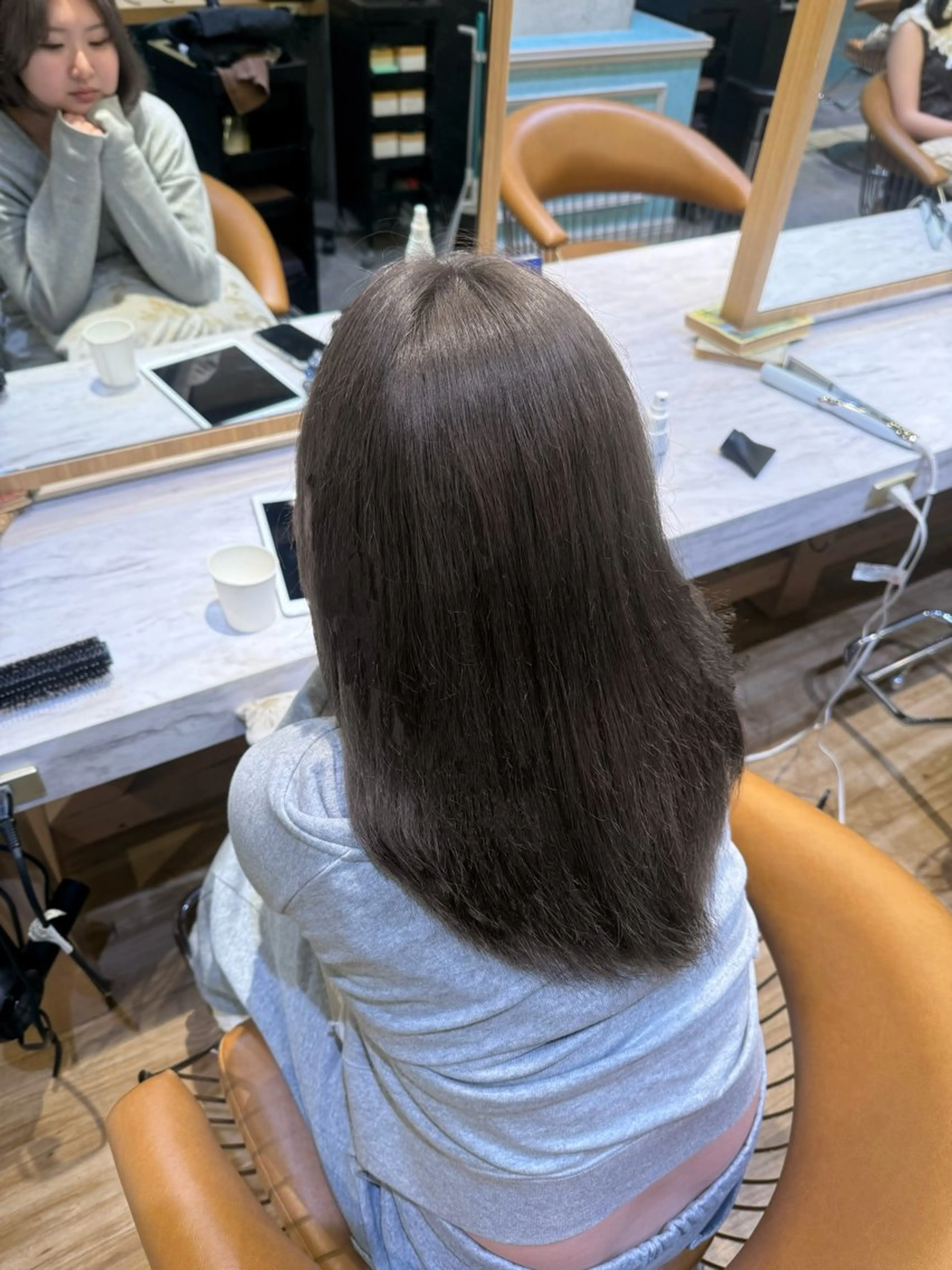 ロング ヘアカラー 🩷ワンホン・透明感 カラーはくの🩷のヘアスタイル