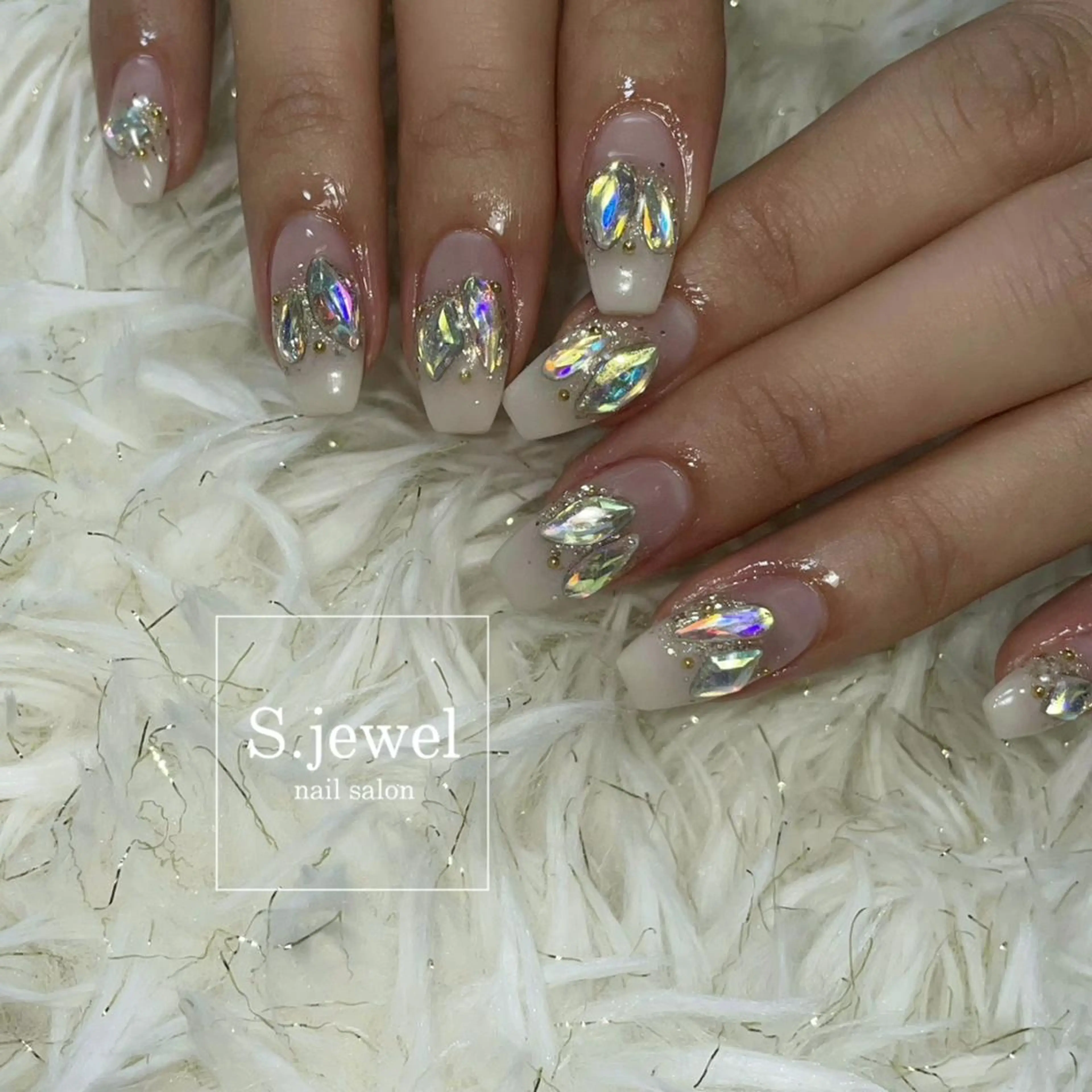 ネイル S♡JEWEL所属・S. JEWELのネイルデザイン