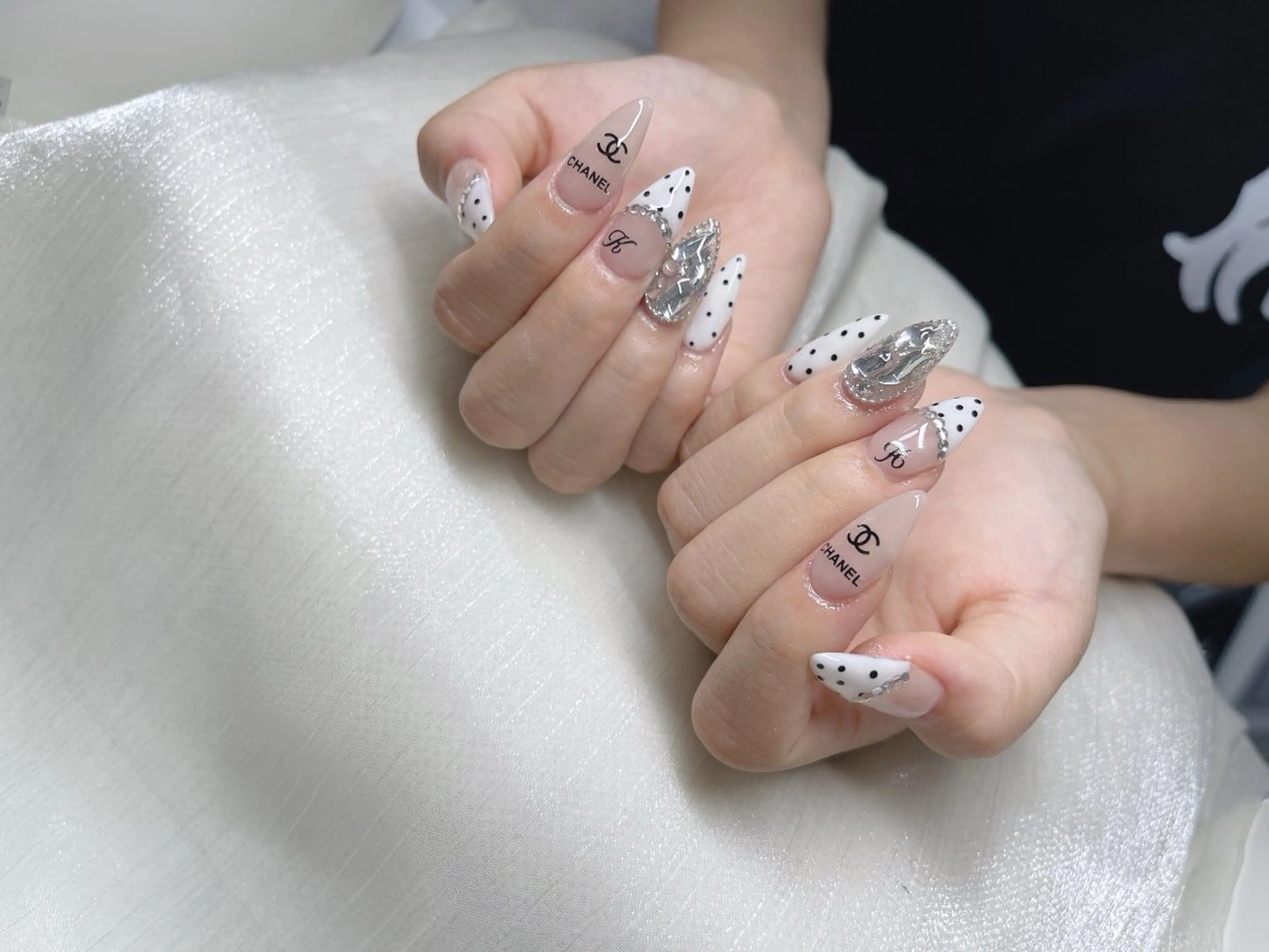 ネイル Rimi Nailアメリカ村のネイルデザイン