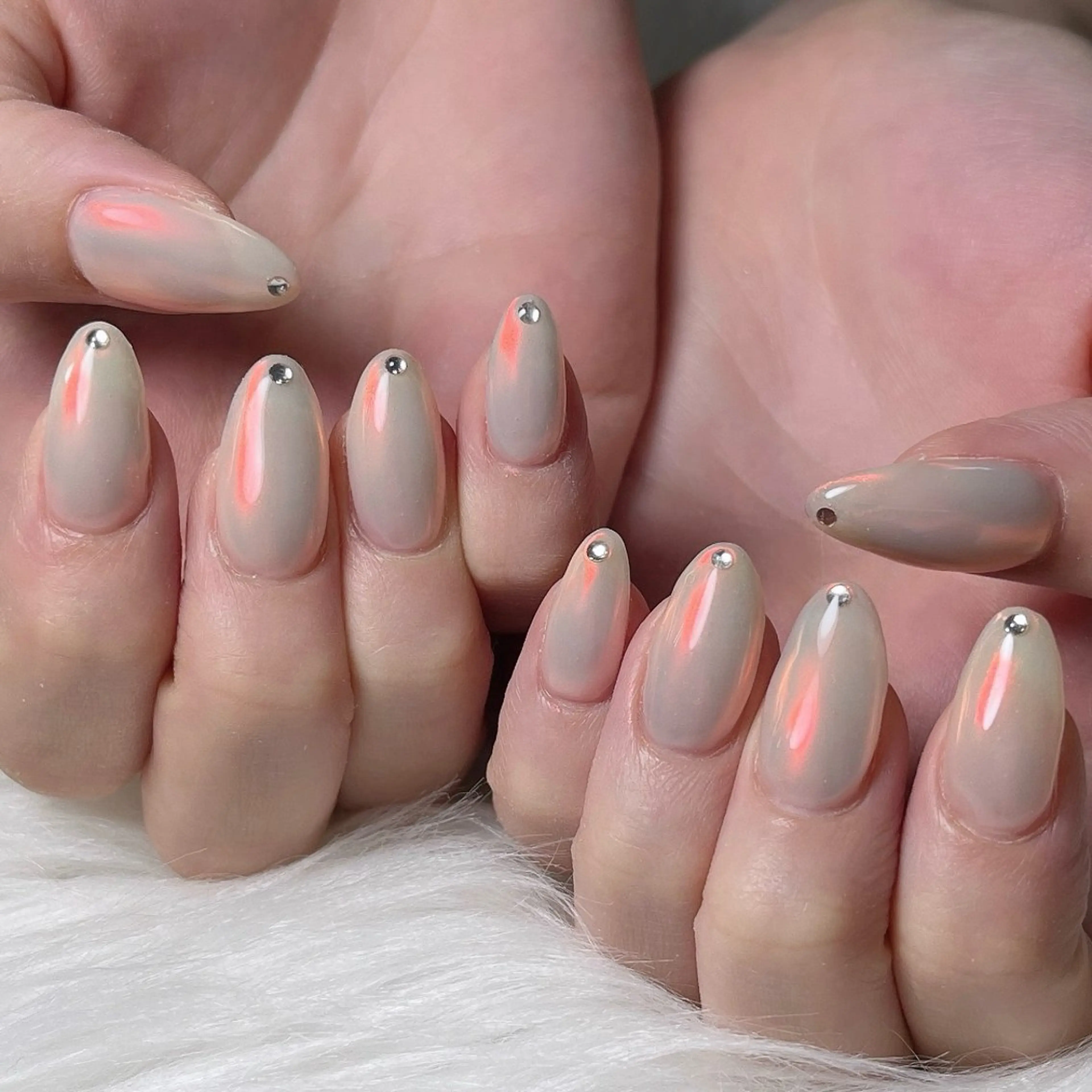 ネイル 韓国ネイル ラメ(グリッター) 持ち込み ハンドネイル 🐕‍🦺Yappy 💗A-tanのネイルデザイン