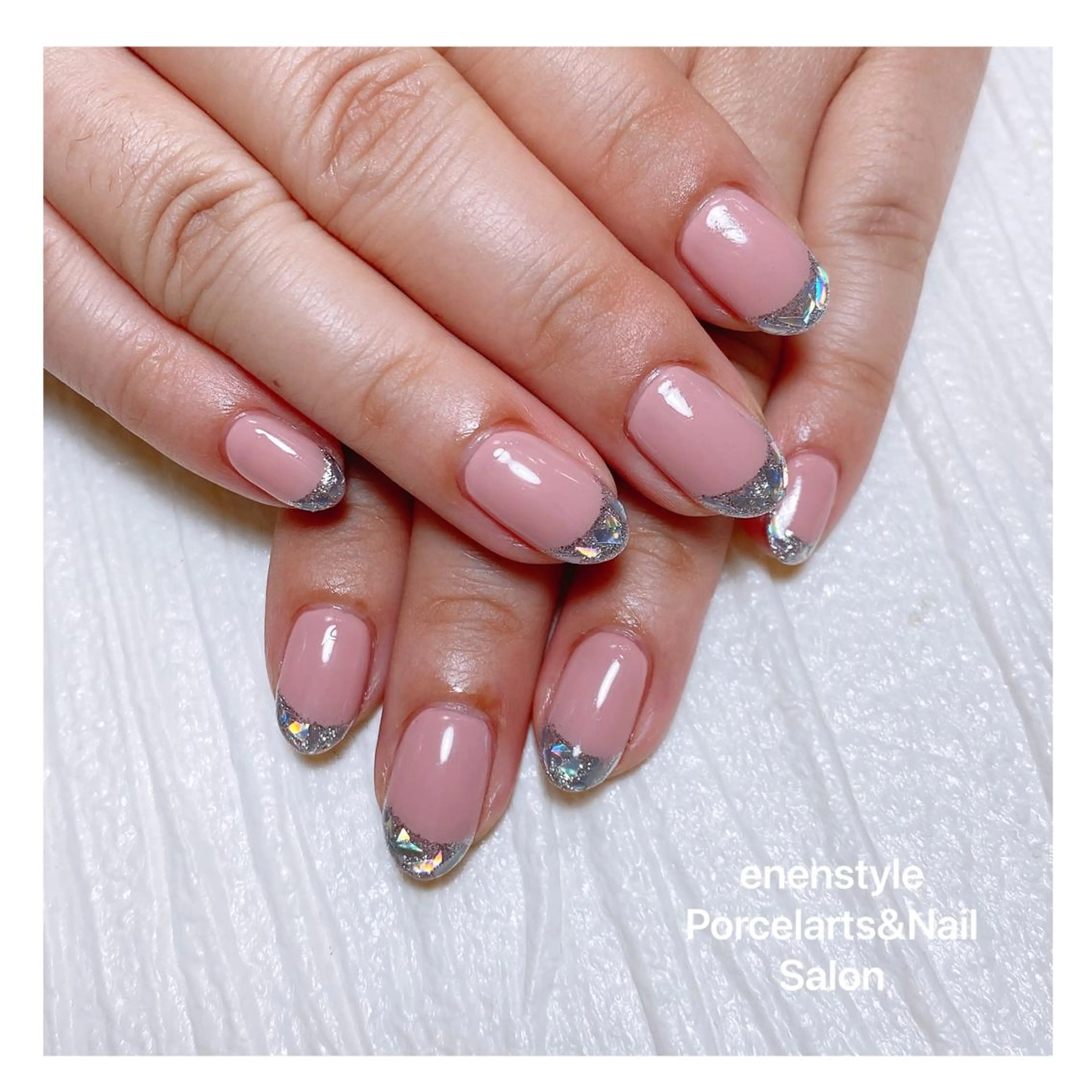 ミディアム ネイル 👑enen style👑のネイルデザイン