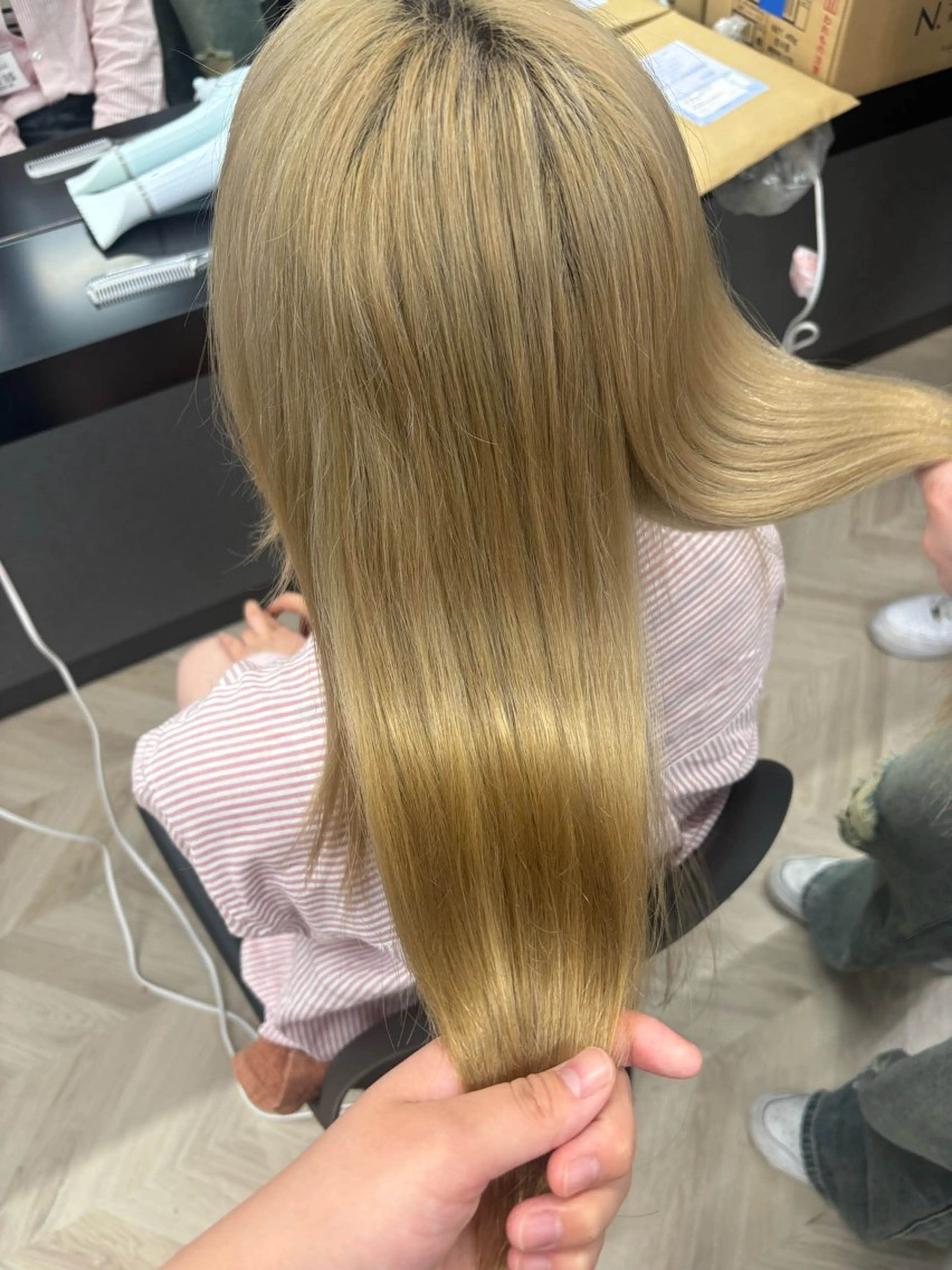 セミロング トリートメント RYONA/大阪/ 韓国風レイヤー🎀のマツエク・マツパデザイン