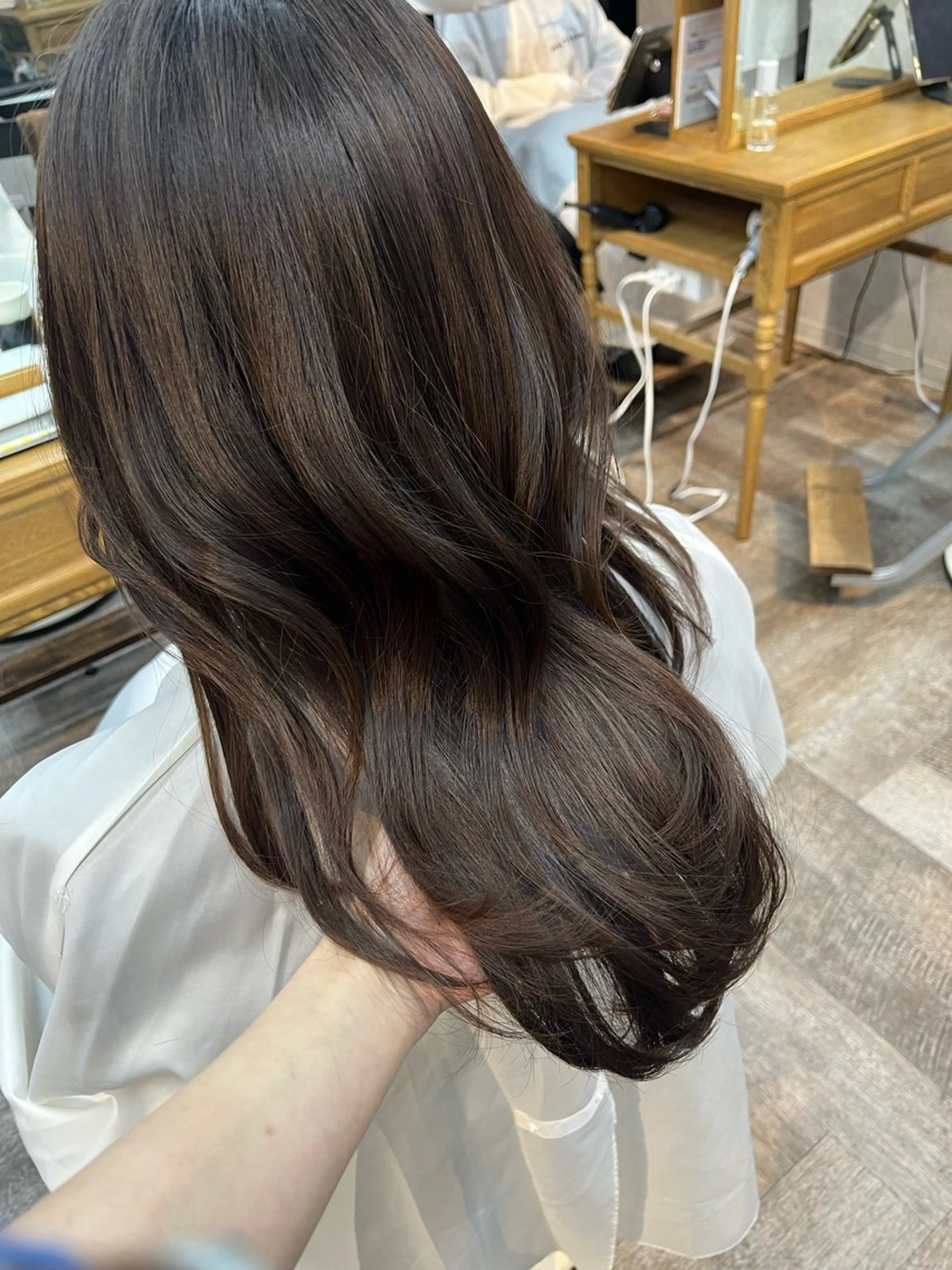 セミロング こと 🐰のヘアスタイル