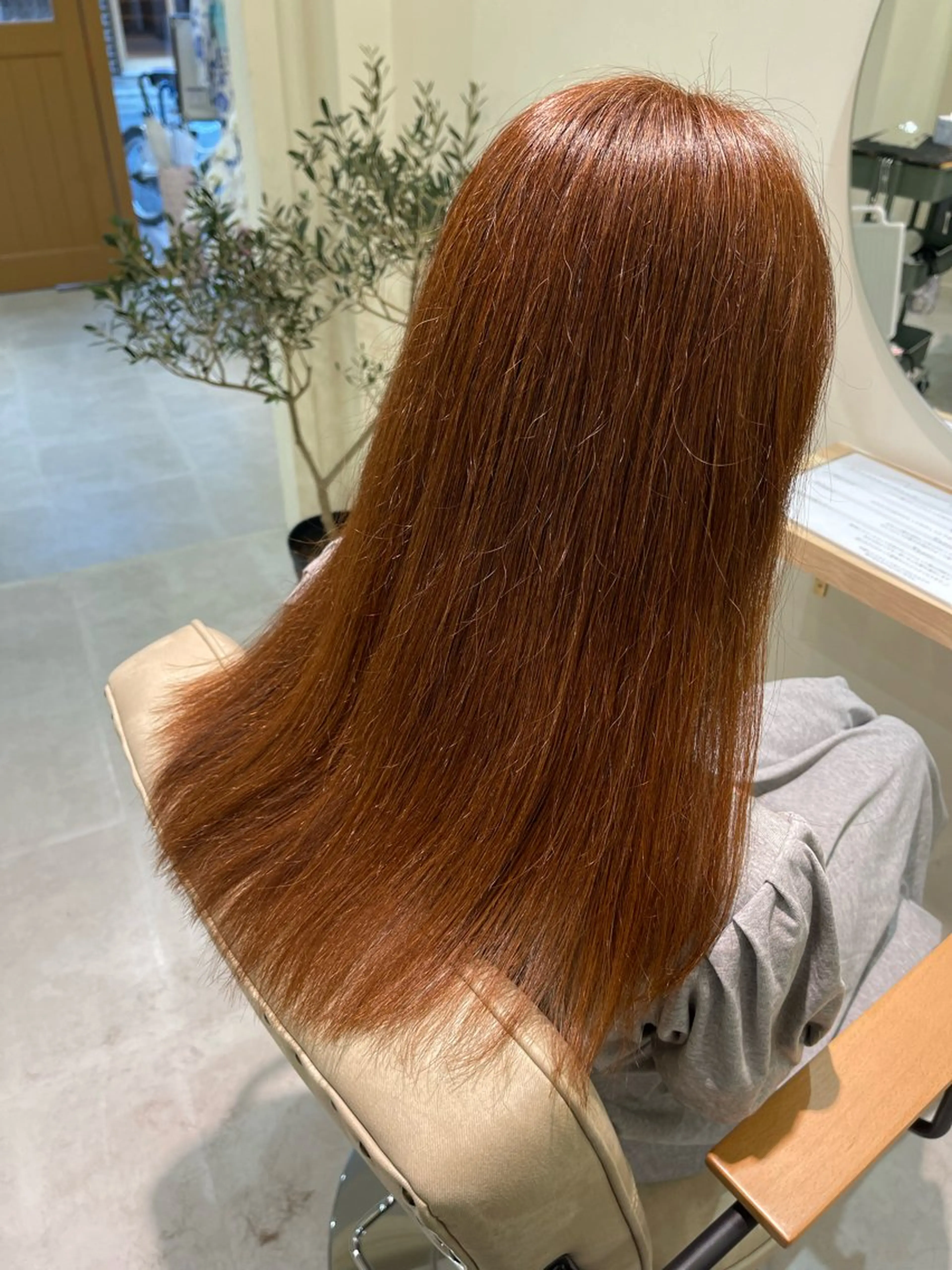ロング カラー 中堀 遥のヘアスタイル