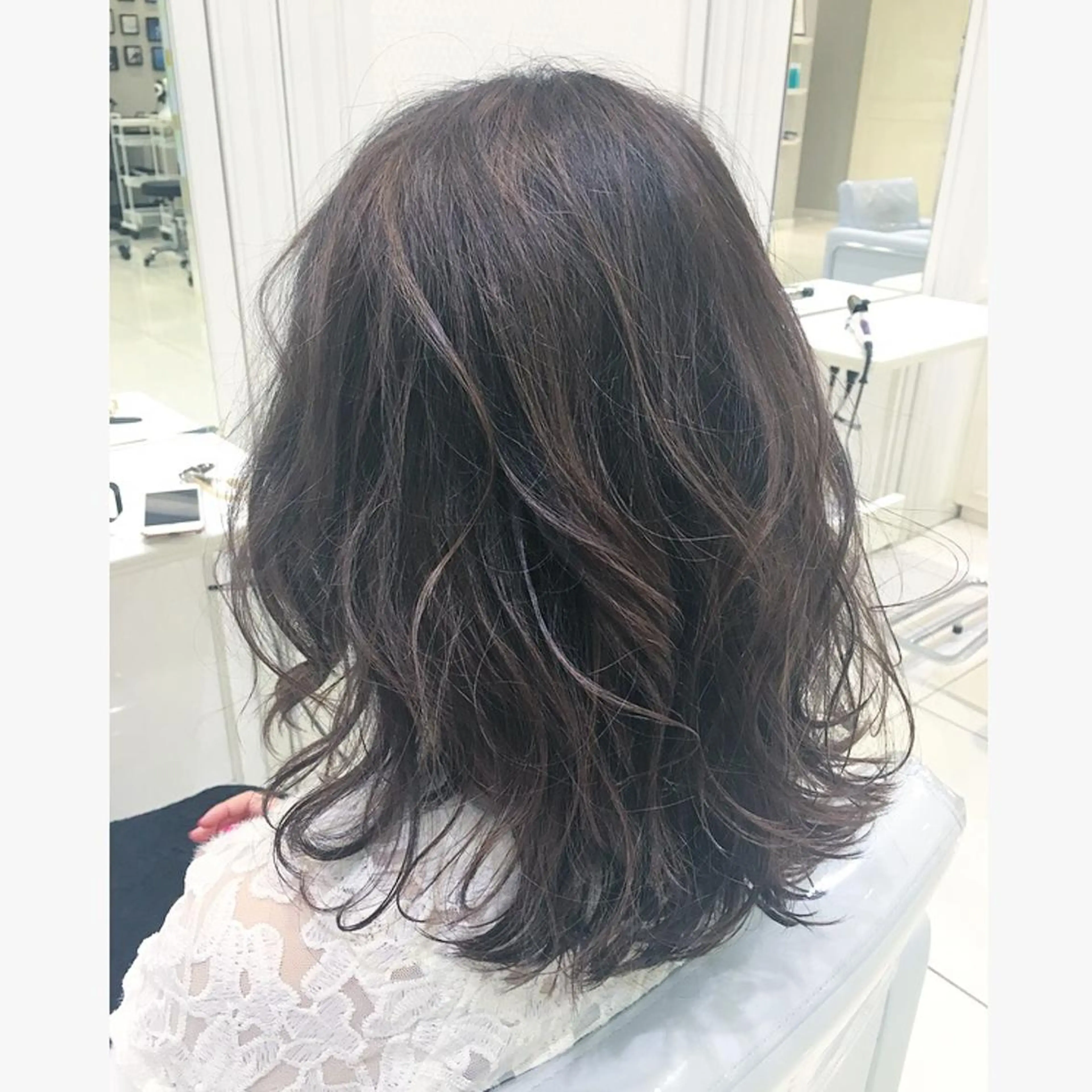 ミディアム カラー ハイライトカラー ハイライト 💙美髪救世主💙 関華蓮のヘアスタイル