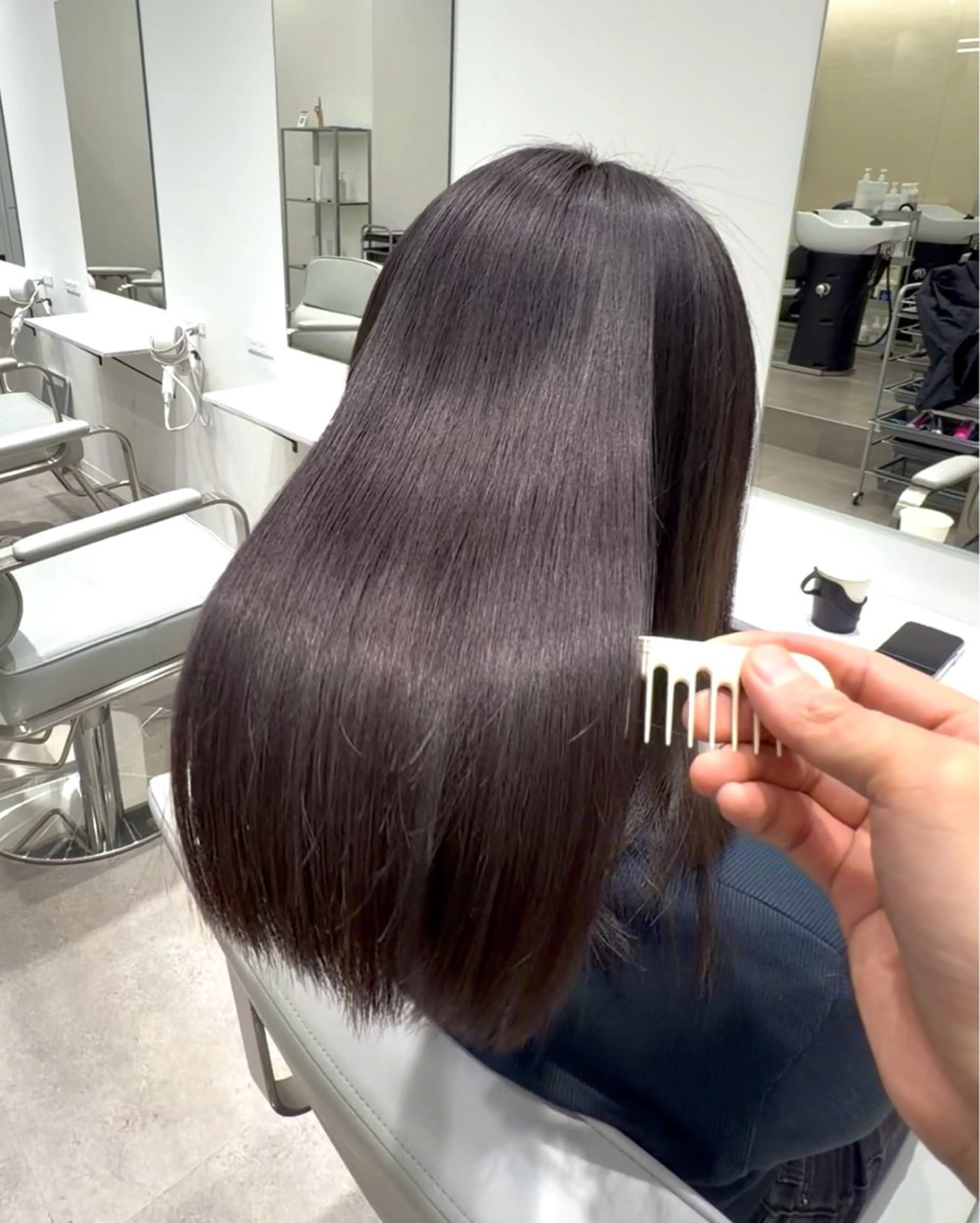 セミロング レイヤーカット 似合わせカット カット ヘアカラー PULSE yokohama所属・タッセルボブ/韓国 レイヤー/髪質改善のヘアスタイル