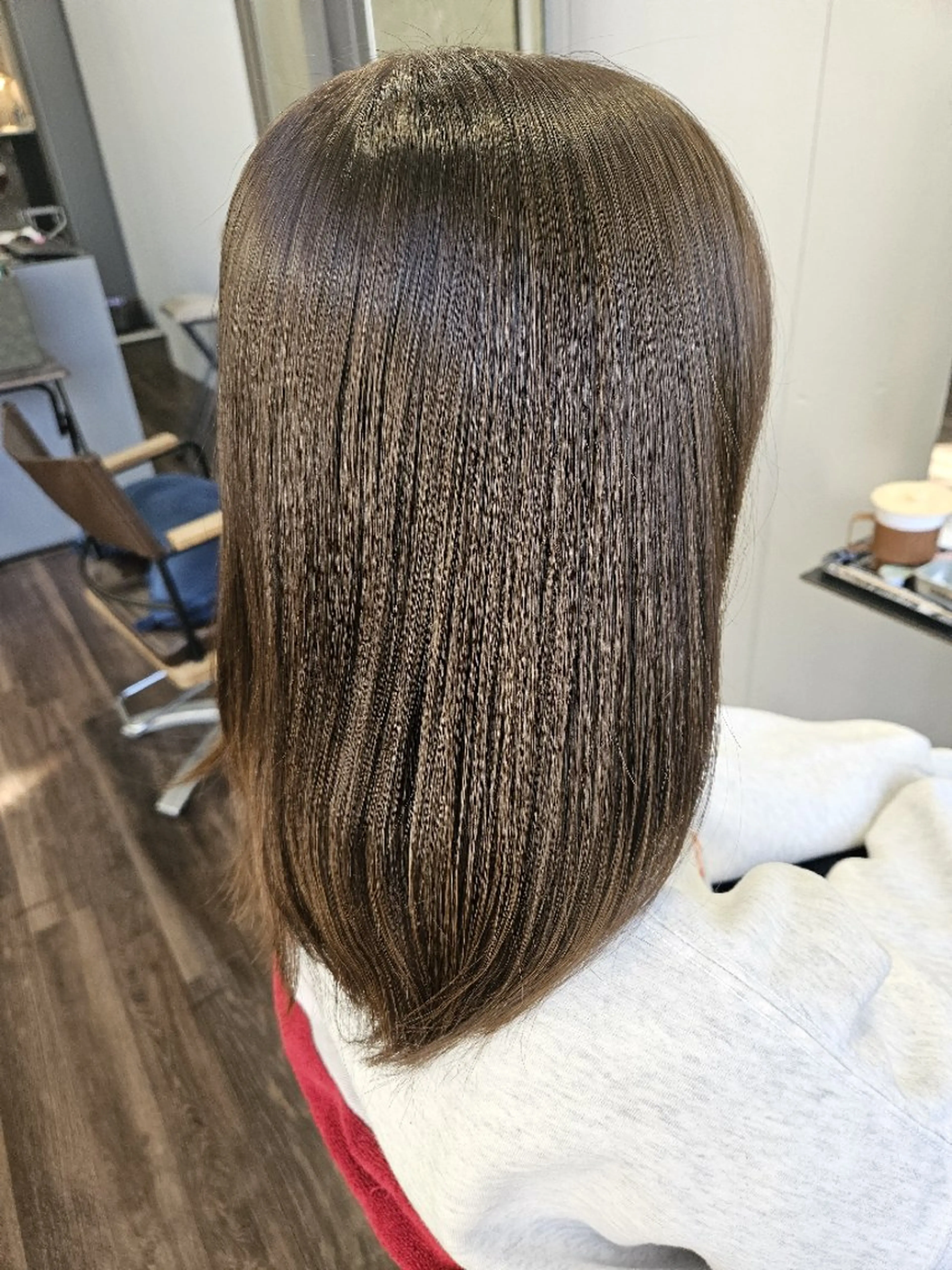セミロング カラー アッシュ ベージュカラー カット ヘアカラー トリートメント terra✂️川嶋 大輔のヘアスタイル