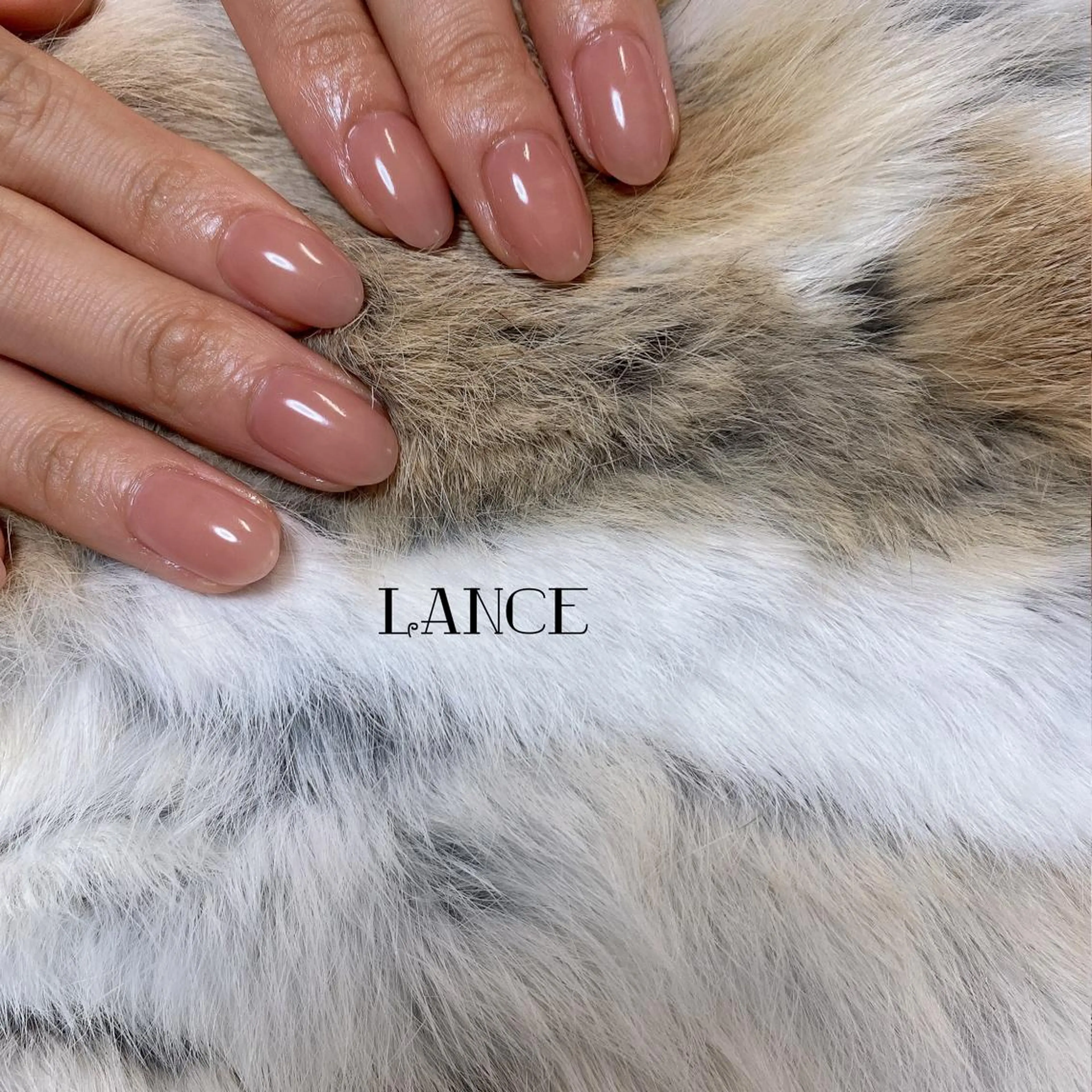 ミディアム ハンドネイル Lance nailのネイルデザイン