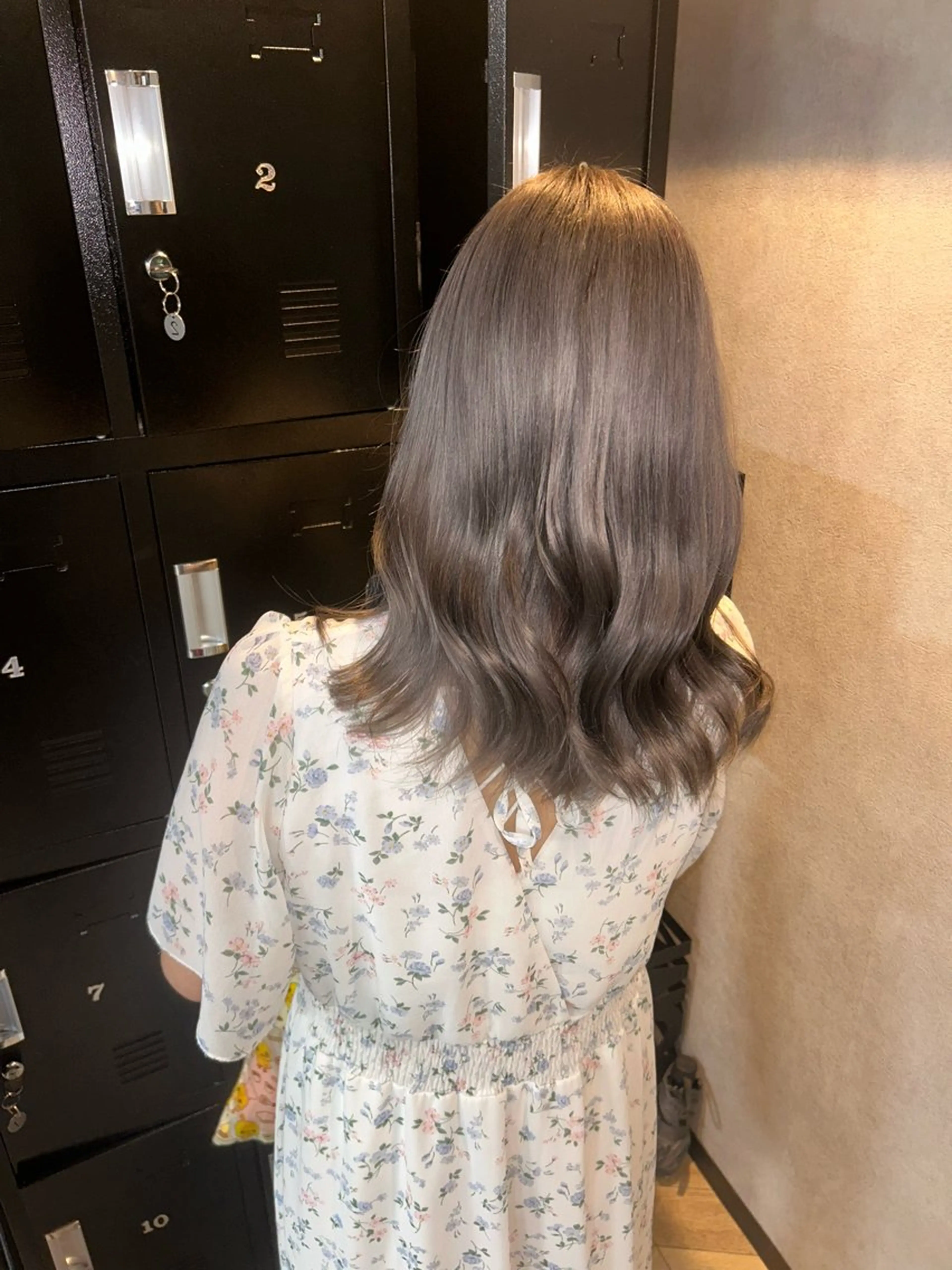 セミロング ヘアカラー ♡派手髪カラー♡ 🅝🅐🅝🅐のヘアスタイル