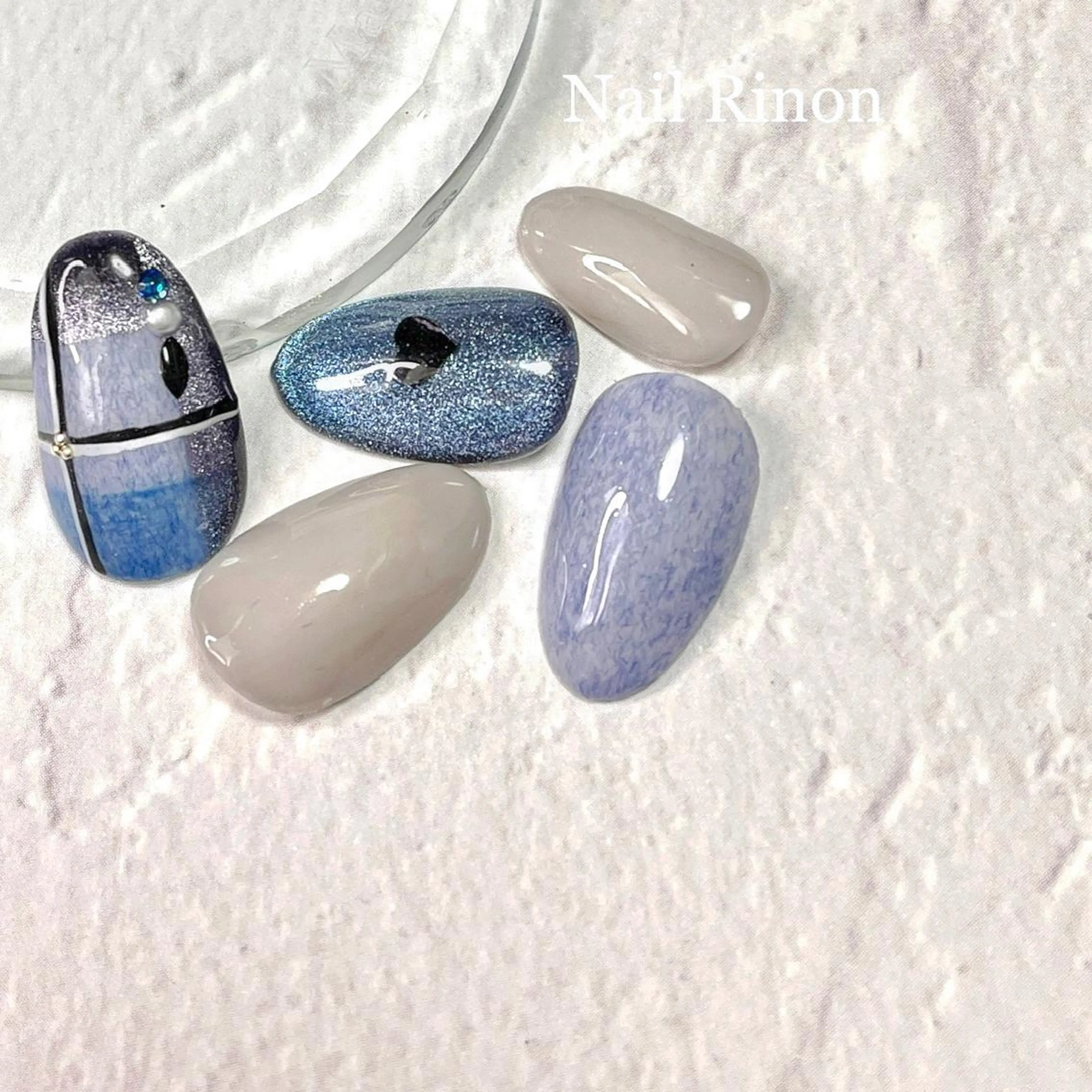 ネイル マグネットネイル ハンドネイル Nail Rinonのネイルデザイン