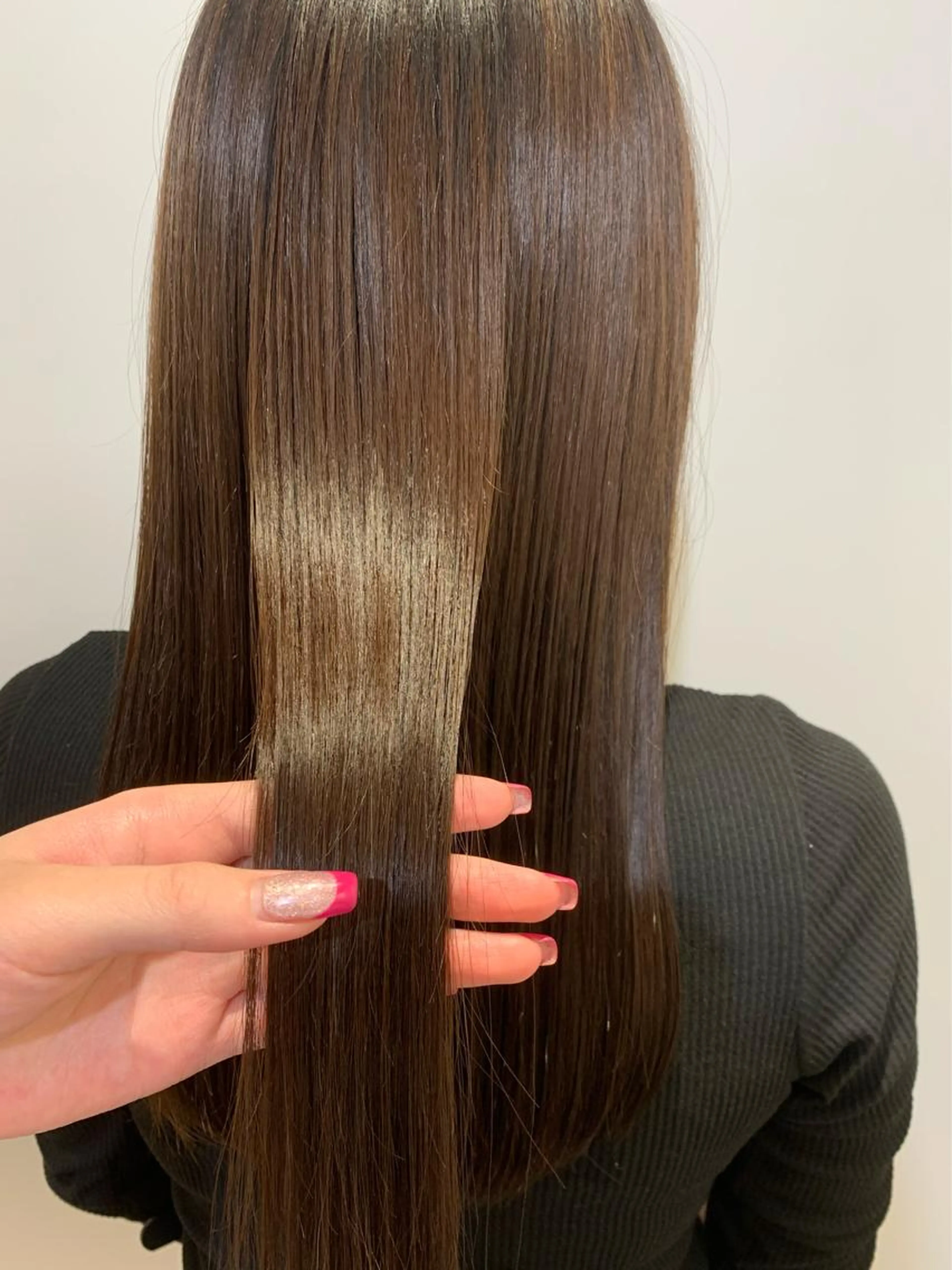 【3stepTR付】Premium艶髪ストレート(縮毛矯正)+カット✂️+3stepTRの写真