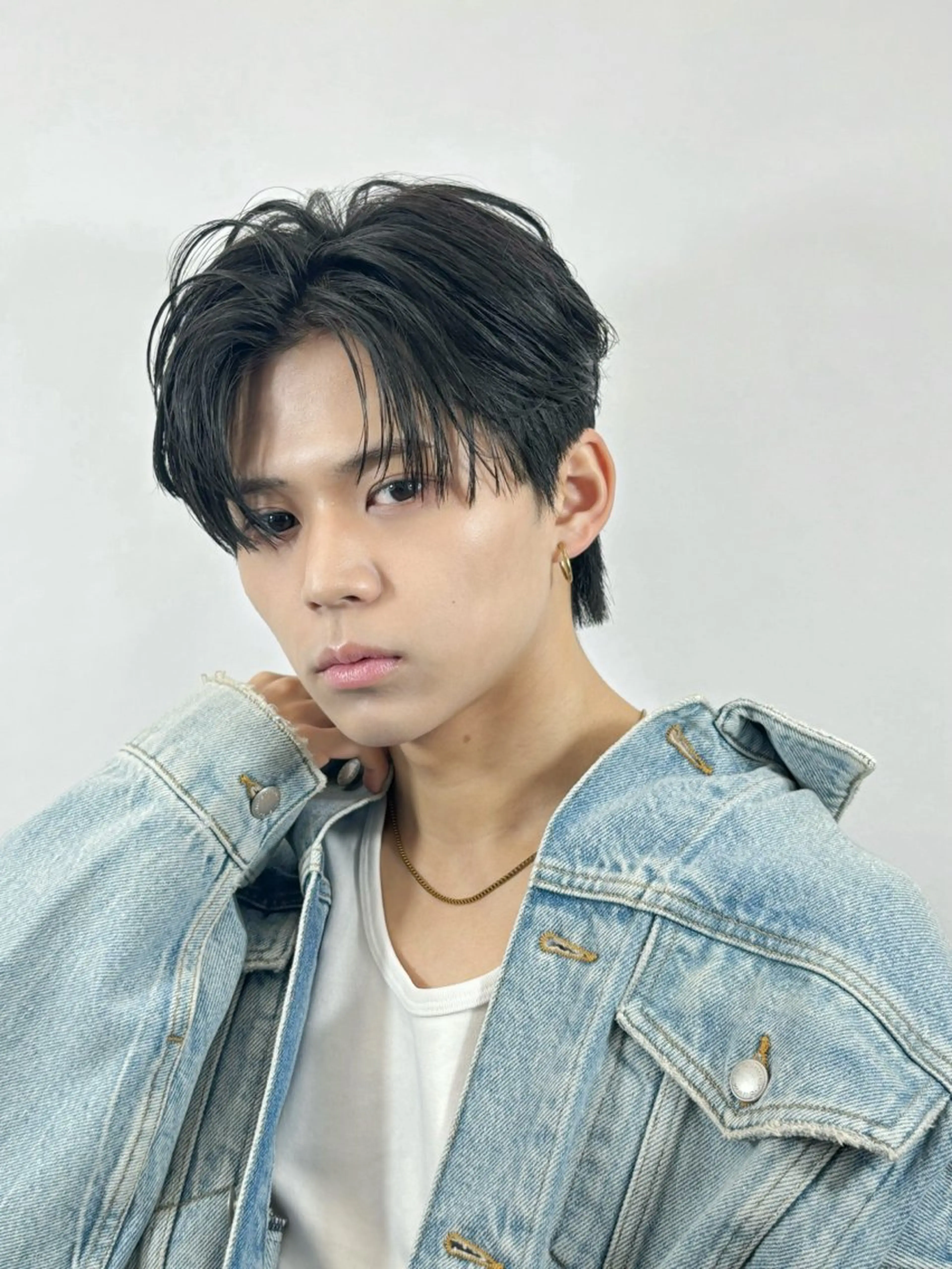 ショート メンズ カット トリートメント ✨️センターパート/ 曲がる縮毛矯正✨️のヘアスタイル