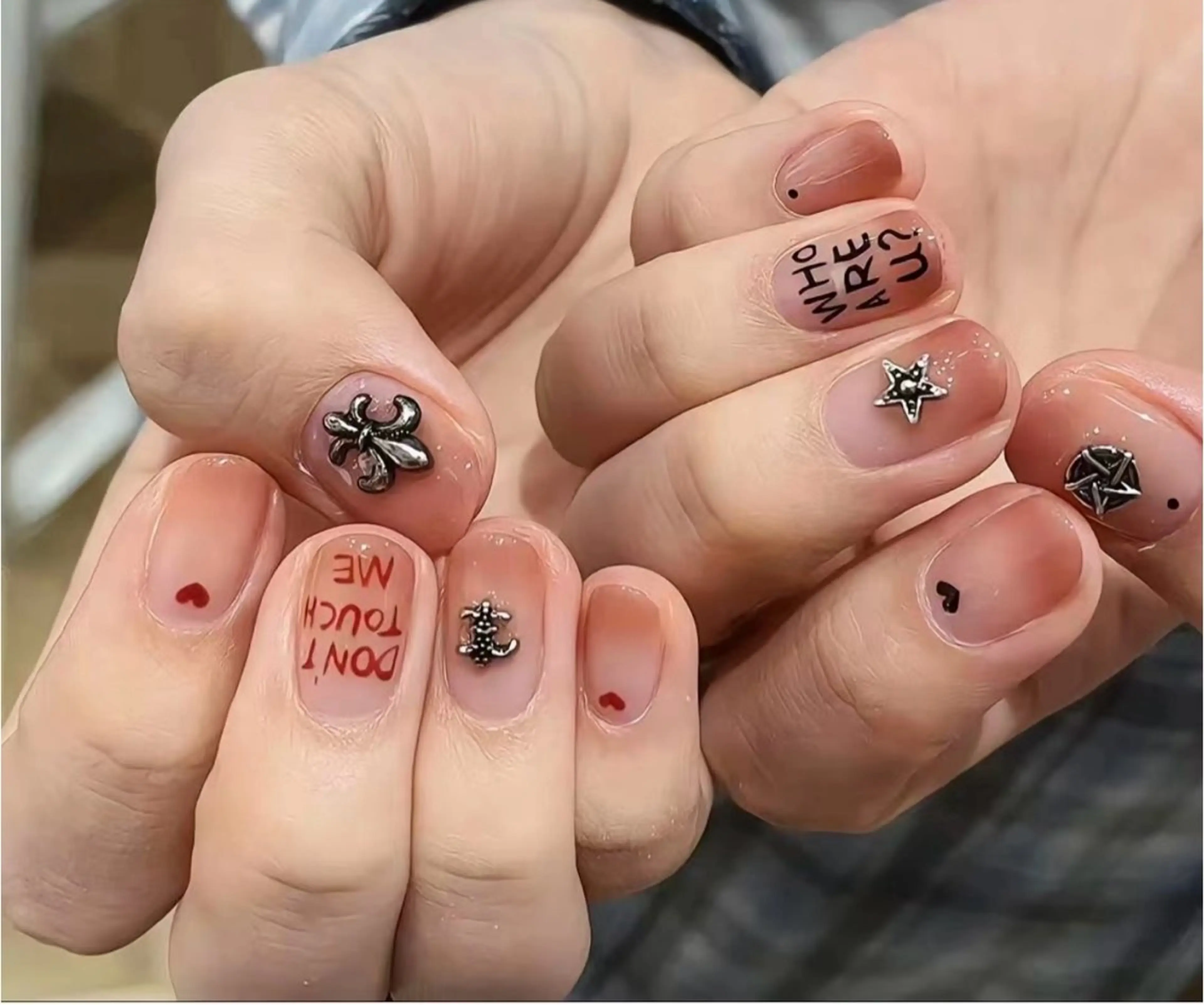 ネイル ハンドネイル H3 Nail Tsuki🦋💙のネイルデザイン