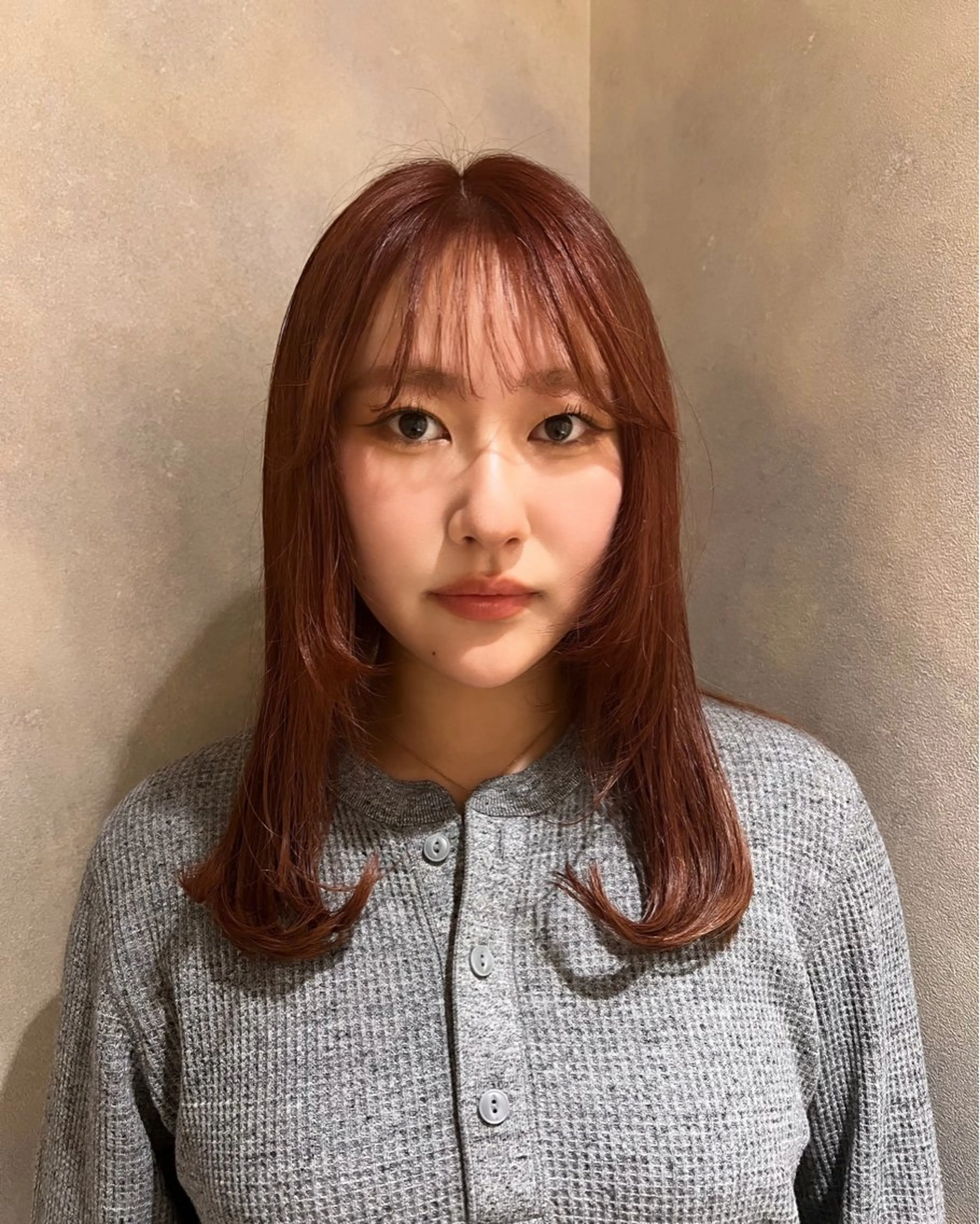 【透明感カラー🫧】ブリーチなしWカラー➕カット➕ケアTRの写真