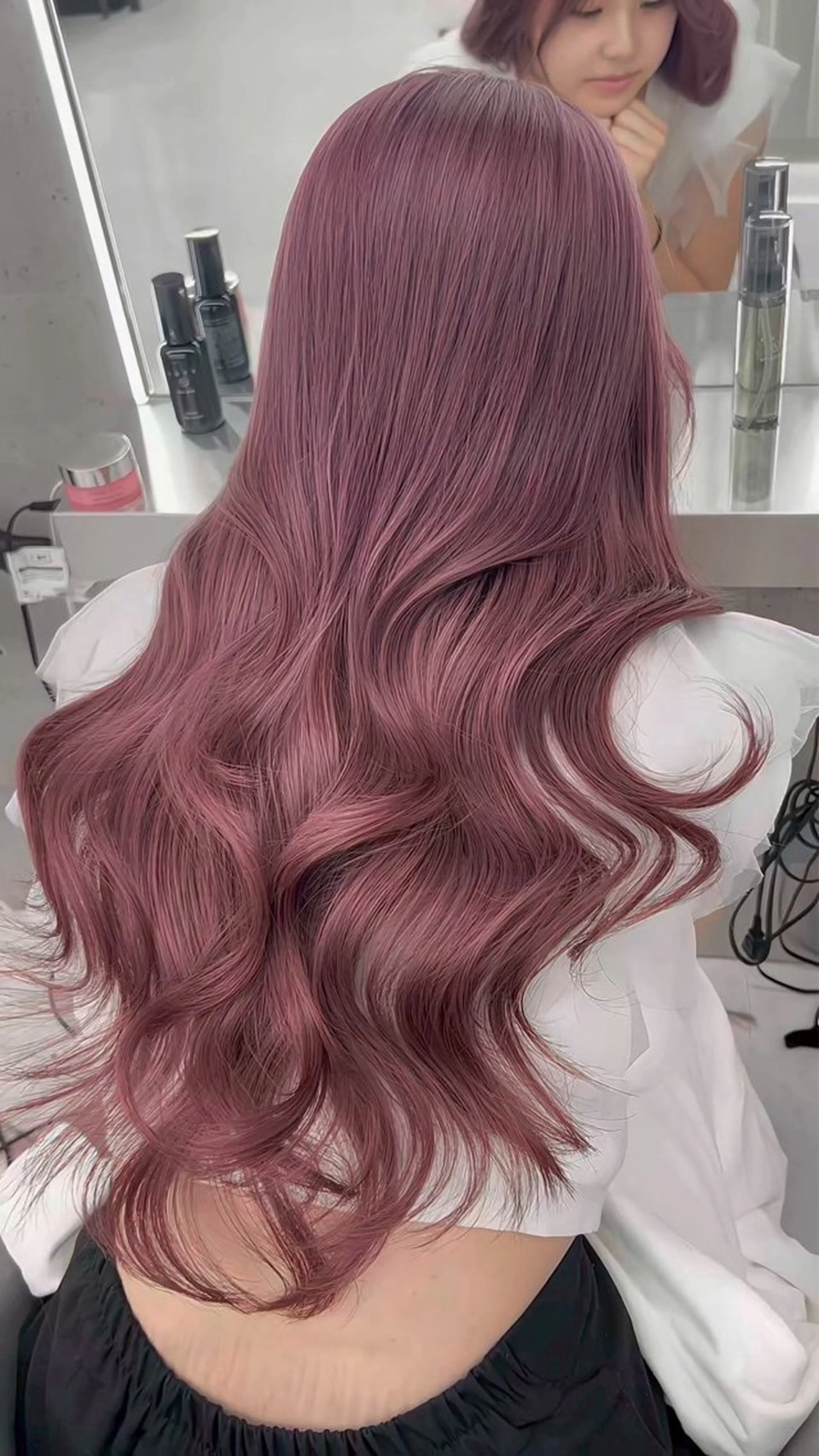 カラー モリシタ チョウのヘアスタイル