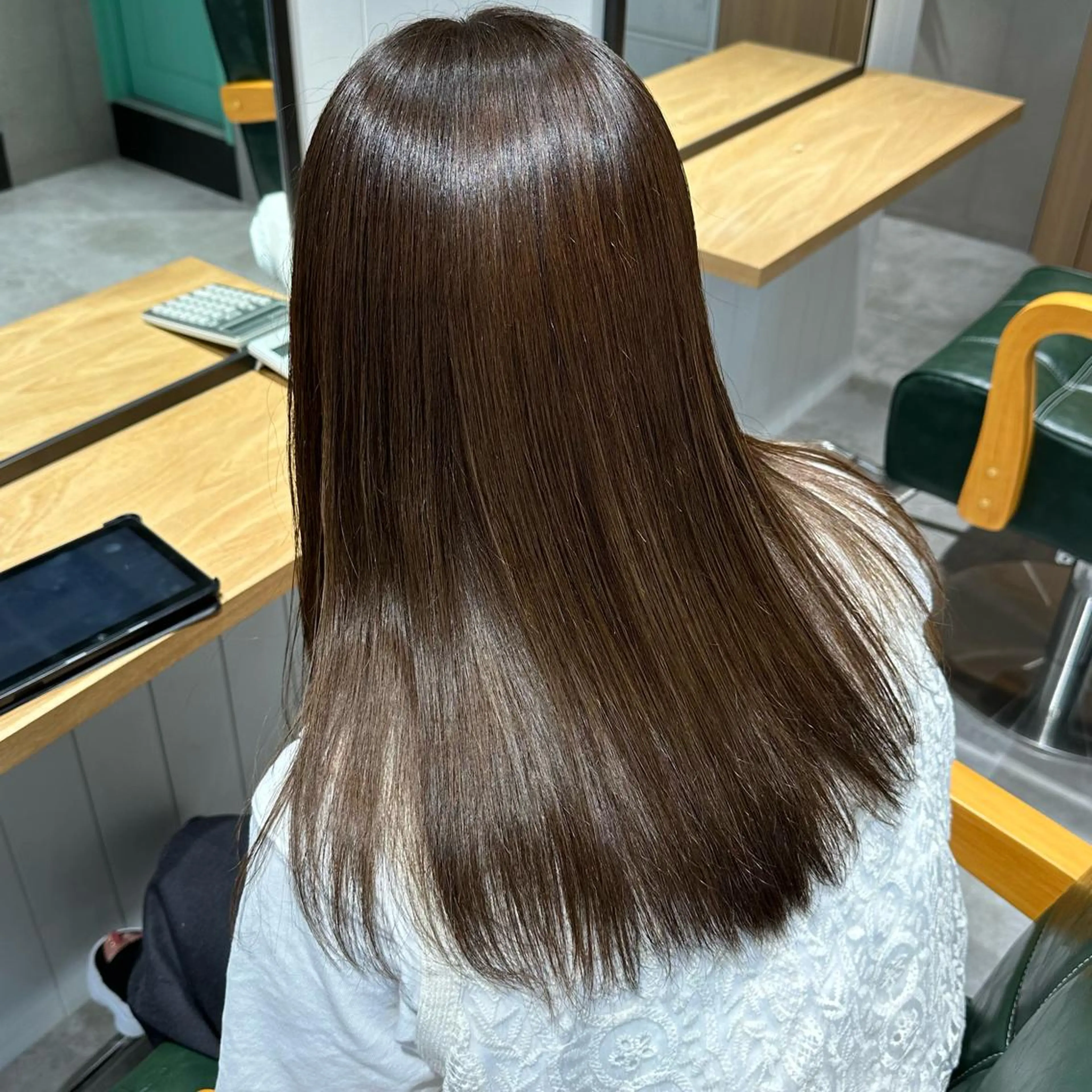 【縮毛矯正クーポン】カット+縮毛矯正+トリートメントの写真