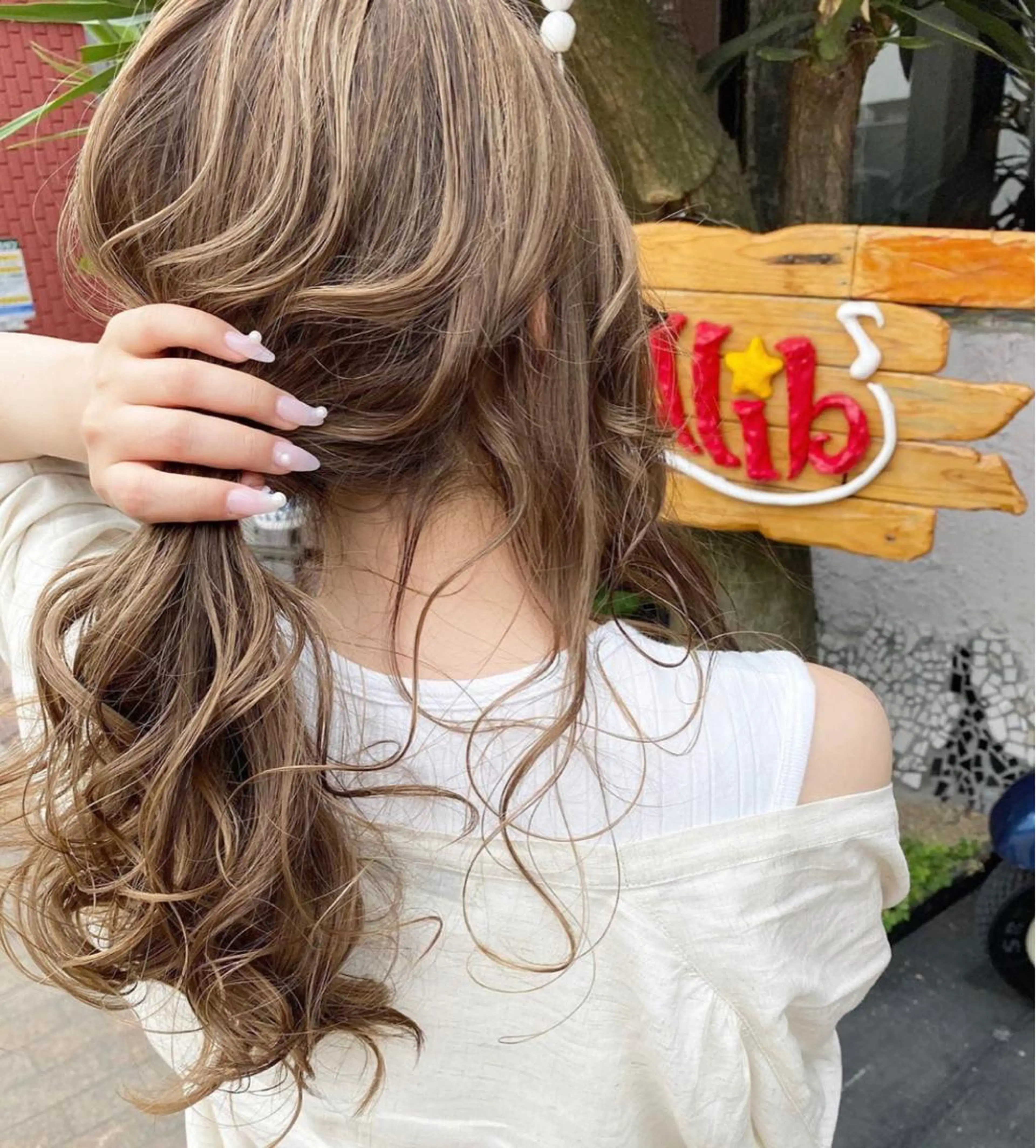 ロング カラー ハイライトカラー ハイライト ヘアカラー トリートメント 玉木 育実のヘアスタイル