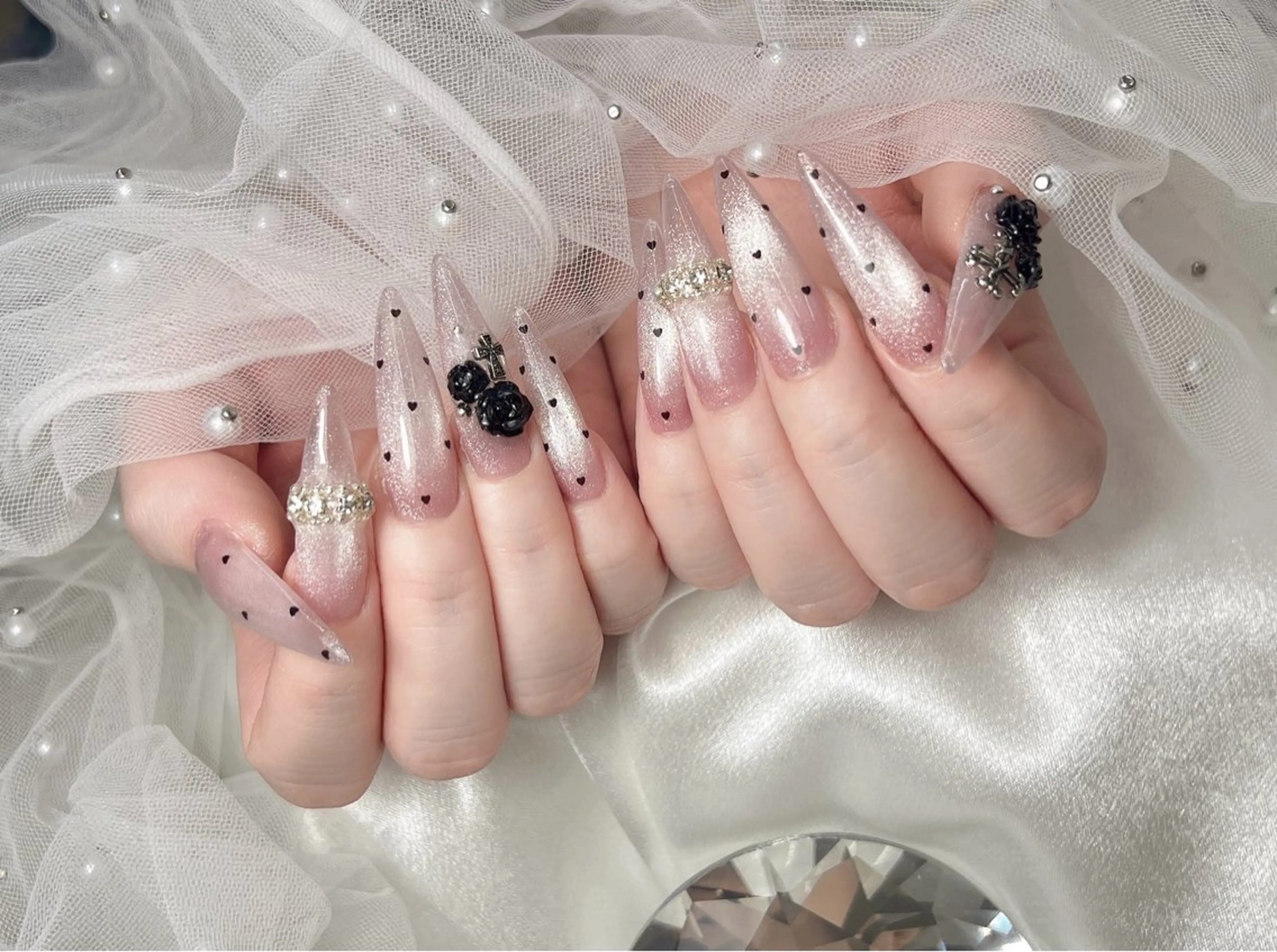 ネイル ドット ハンドネイル bijou nails　蓮のネイルデザイン