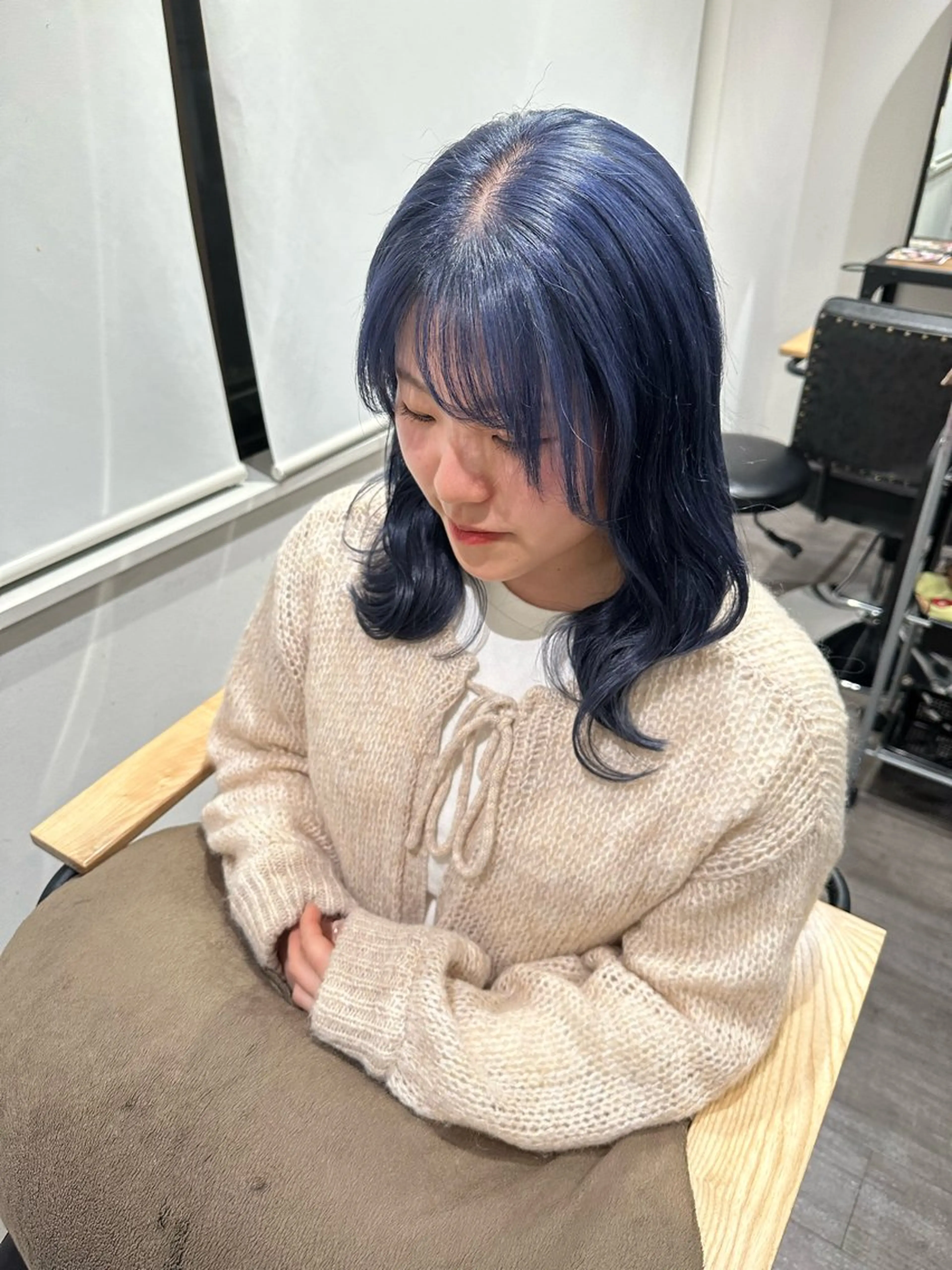 セミロング カラー ブルーカラー 艶髪レイヤー上田 紗也🇰🇷💗のヘアスタイル