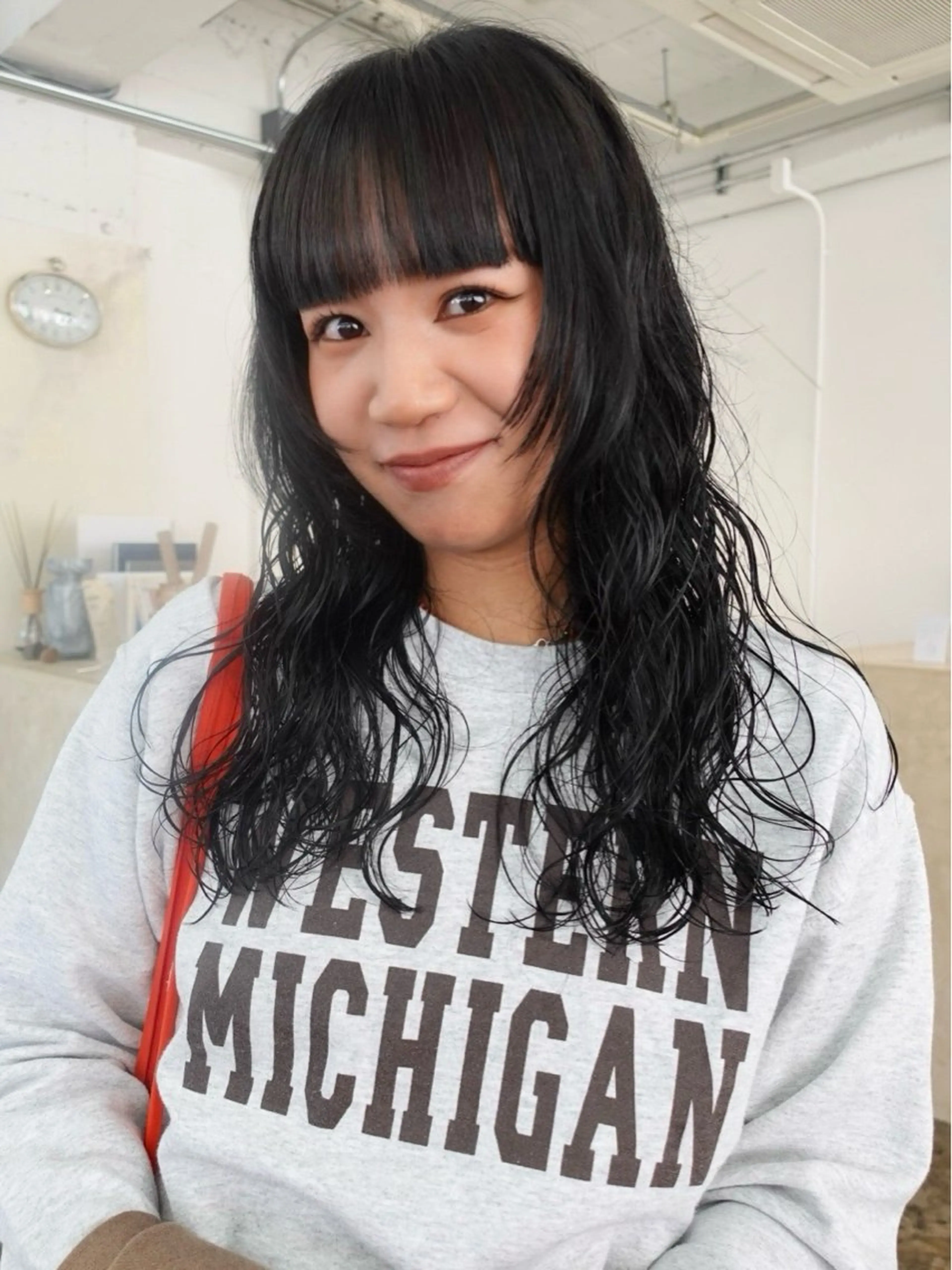 セミロング パーマ セミロングパーマ レイヤーカット 似合わせカット カット パーマ 似合わせカット ケアパーマ喜来雅由のヘアスタイル