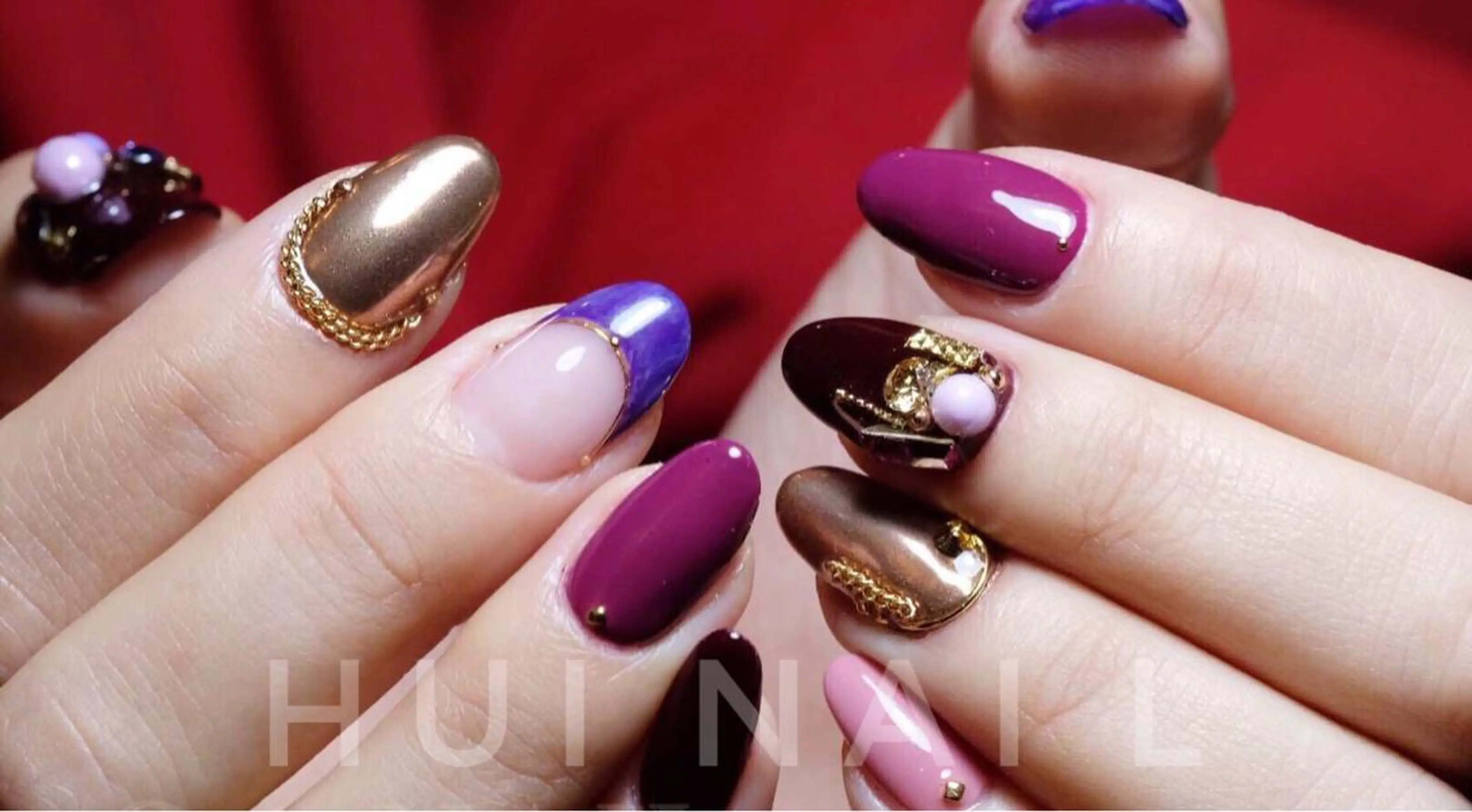 ミディアム めぐみのネイルサロン スタッフ練習のネイルデザイン