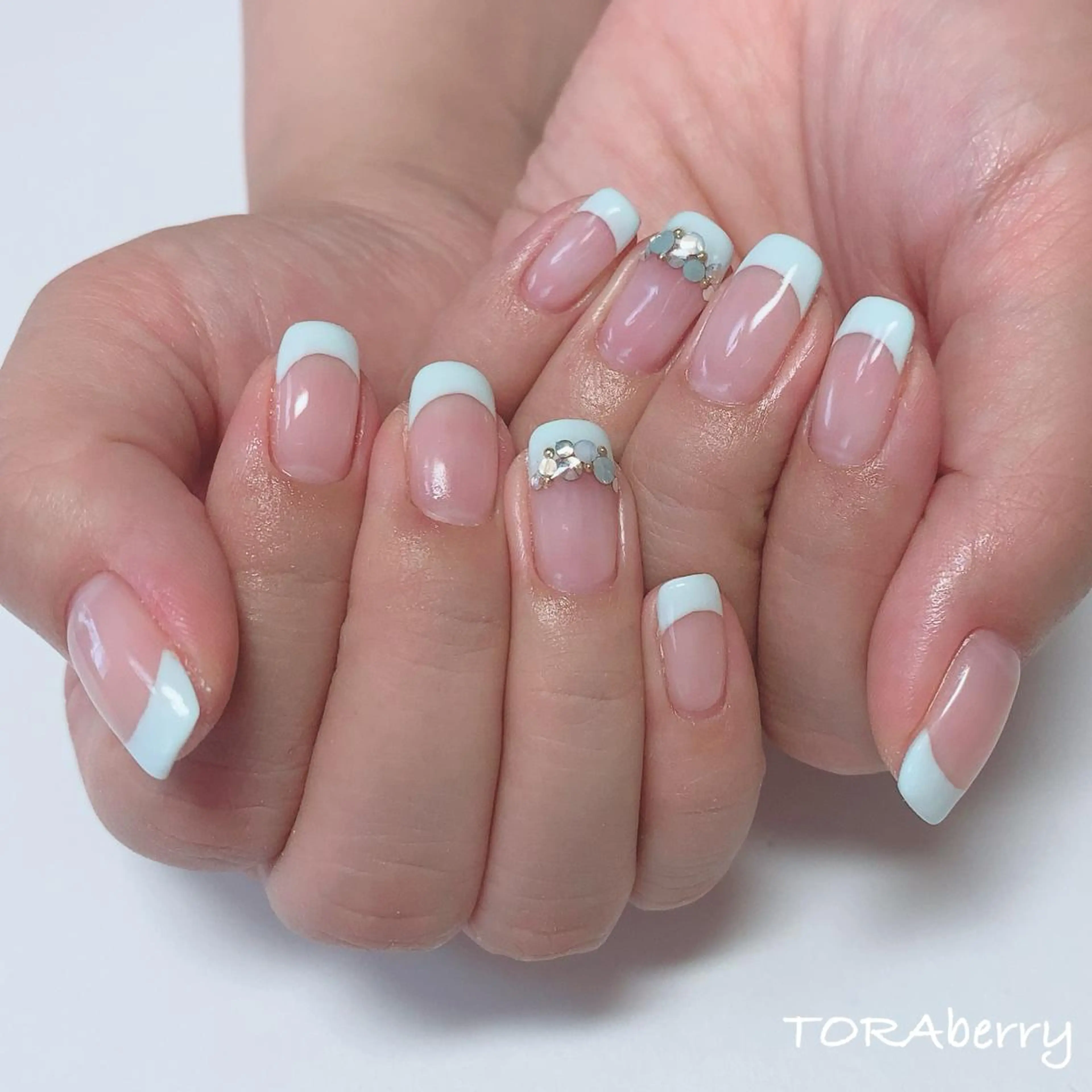 ネイル ハンドネイル ネイリスト なつみのネイルデザイン