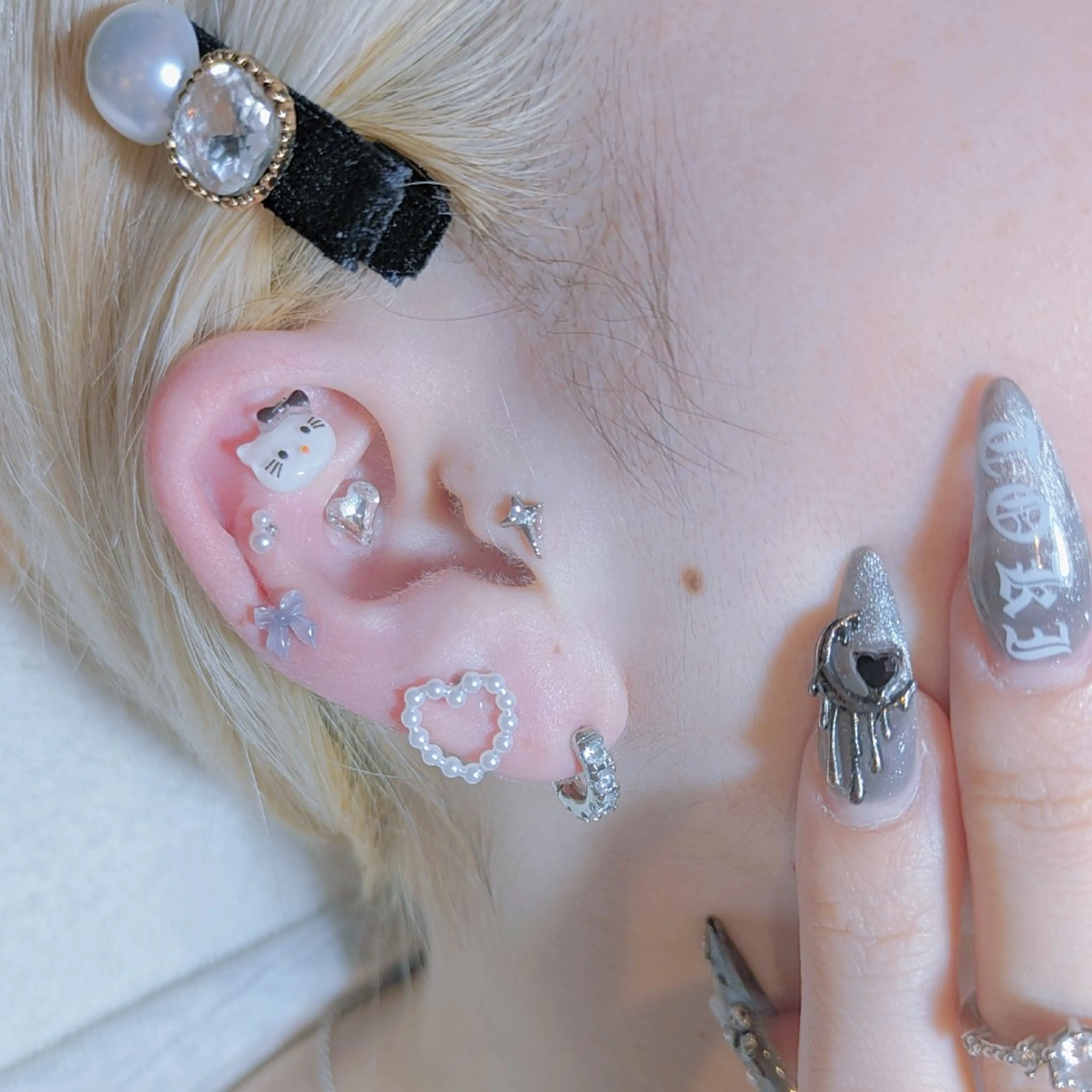 【写真モデル様募集】耳つぼジュエリー💎他クーポンと併用のみご利用可能⚠️の写真