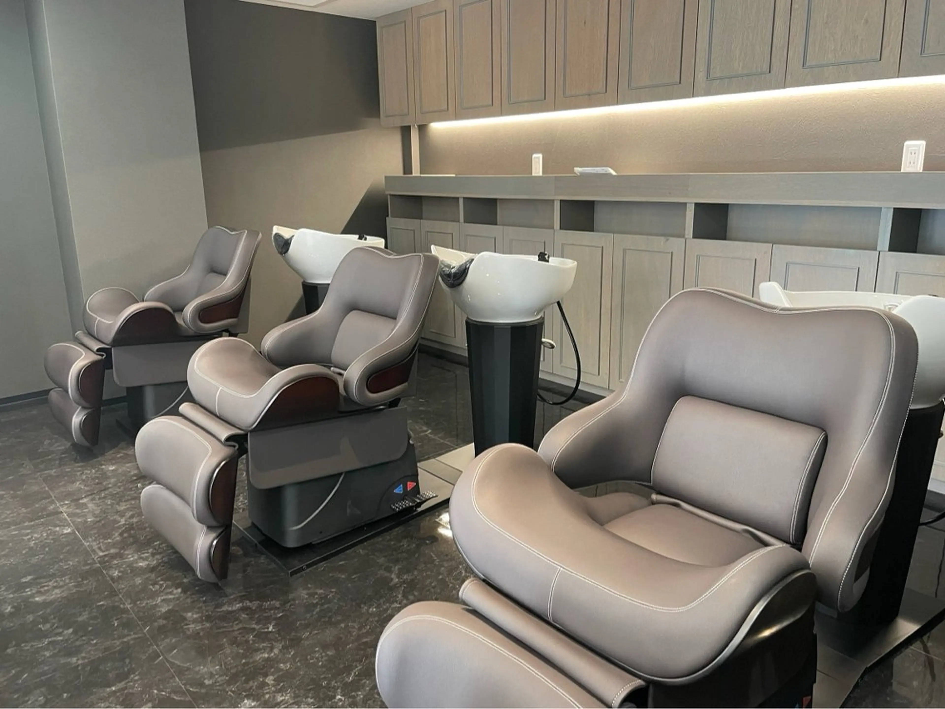 🪞透明感カラー🫧 縮毛矯正🥇かずきのヘアスタイル