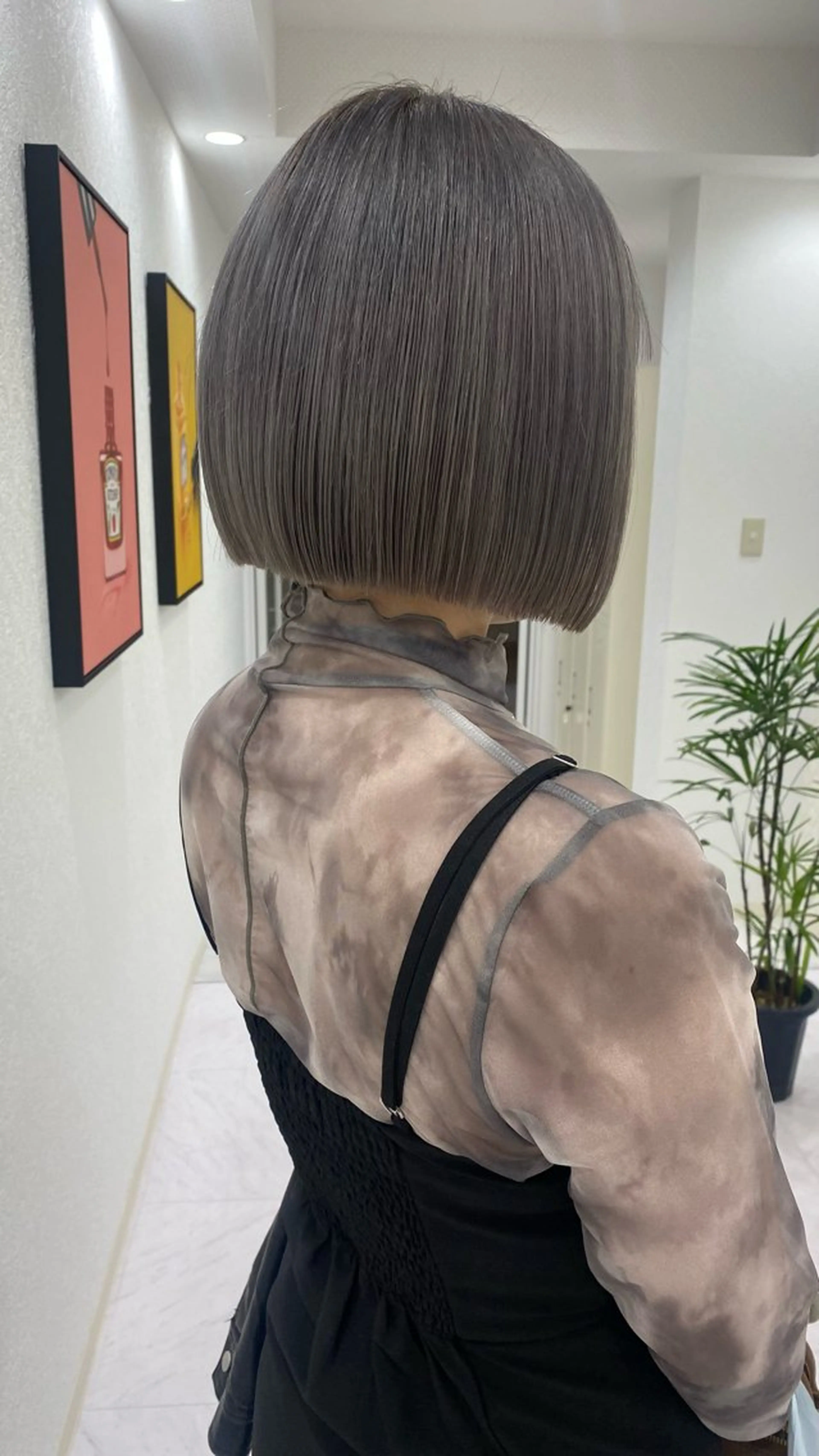 ショート カラー カット ヘアカラー 縮毛矯正 RURI韓国ボブ 🇰🇷タッセルボブのヘアスタイル