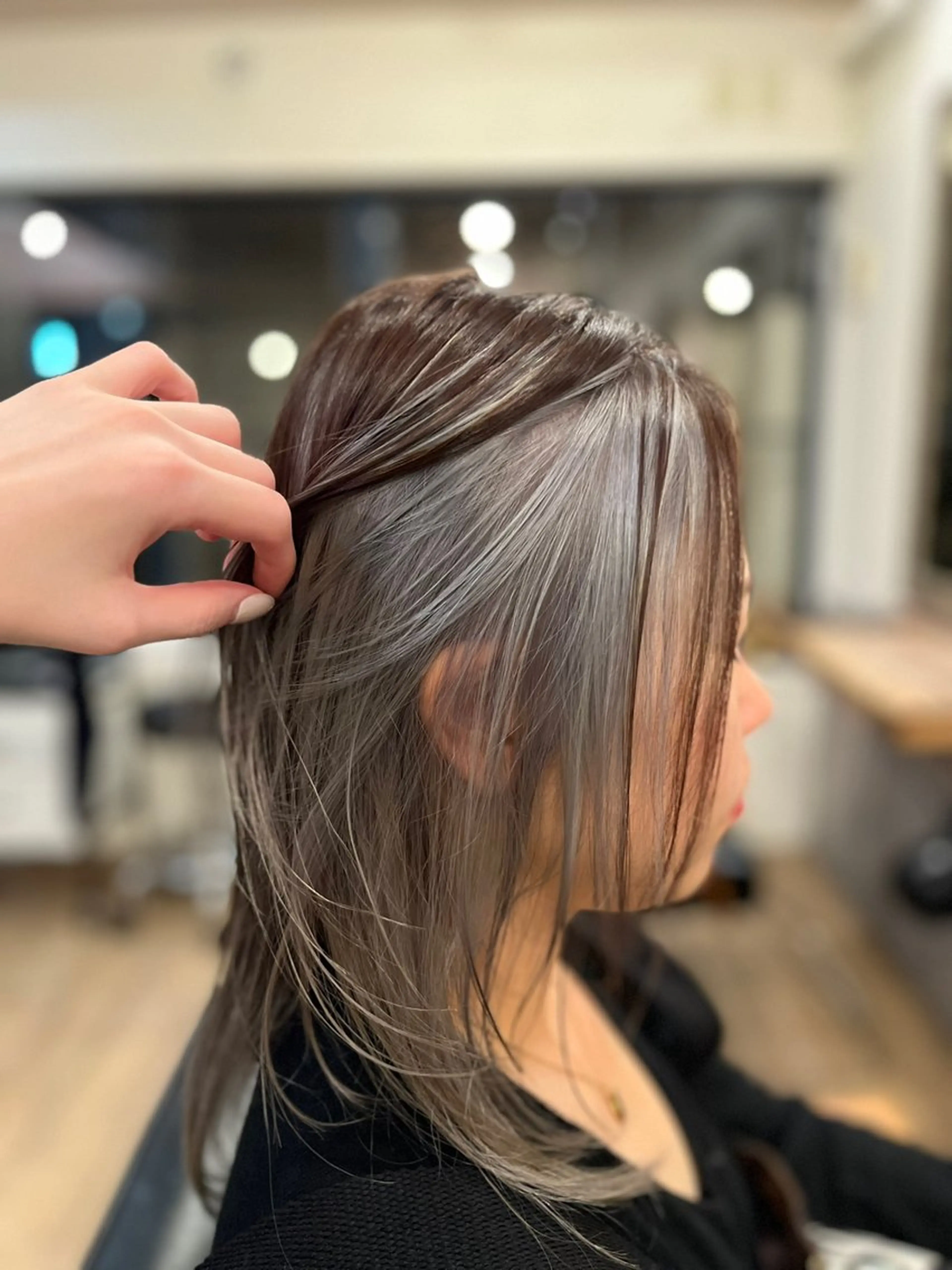 ミディアム カラー いなば えりなのヘアスタイル