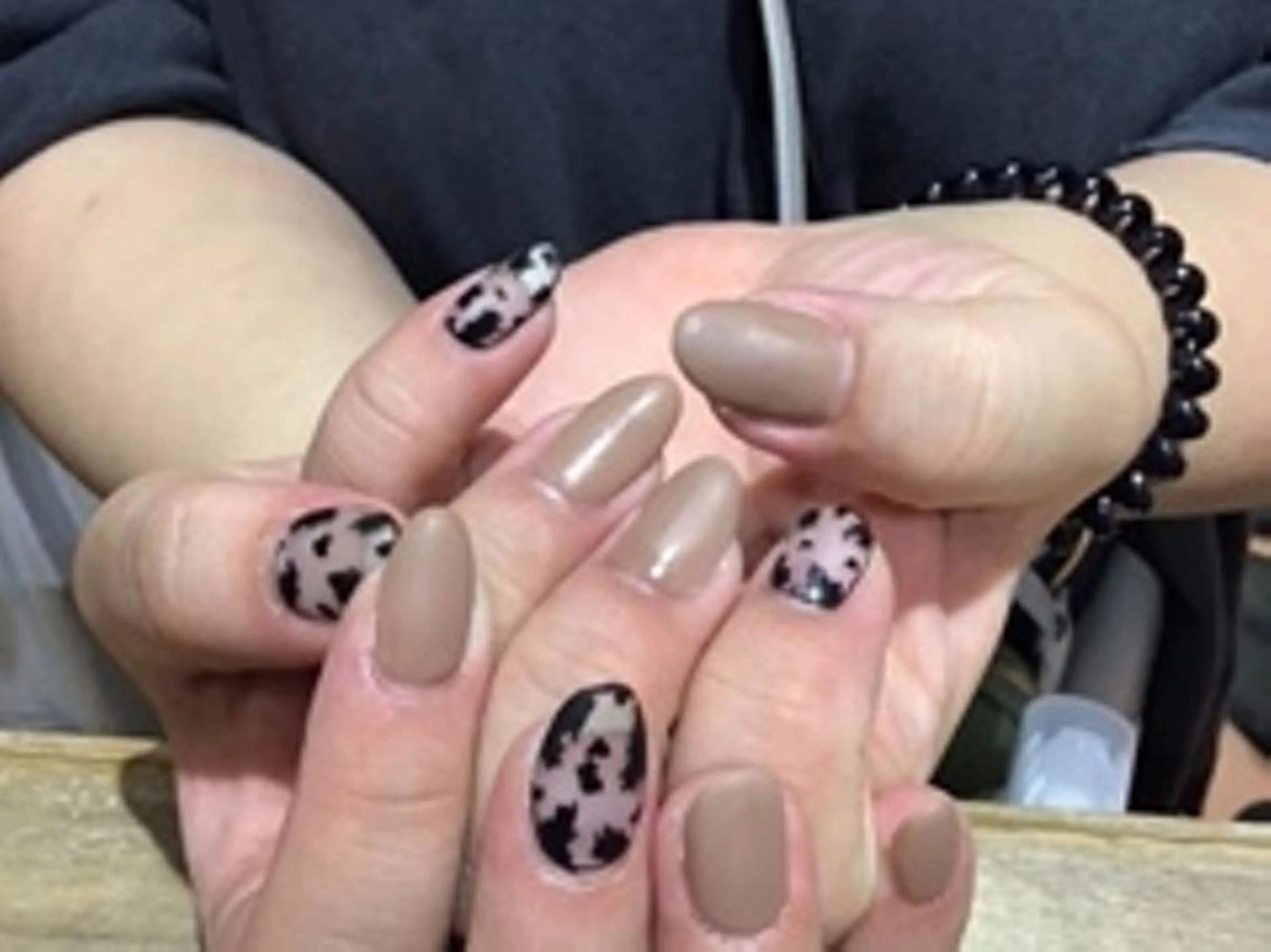 ネイル 持ち込み 八木 香澄のネイルデザイン