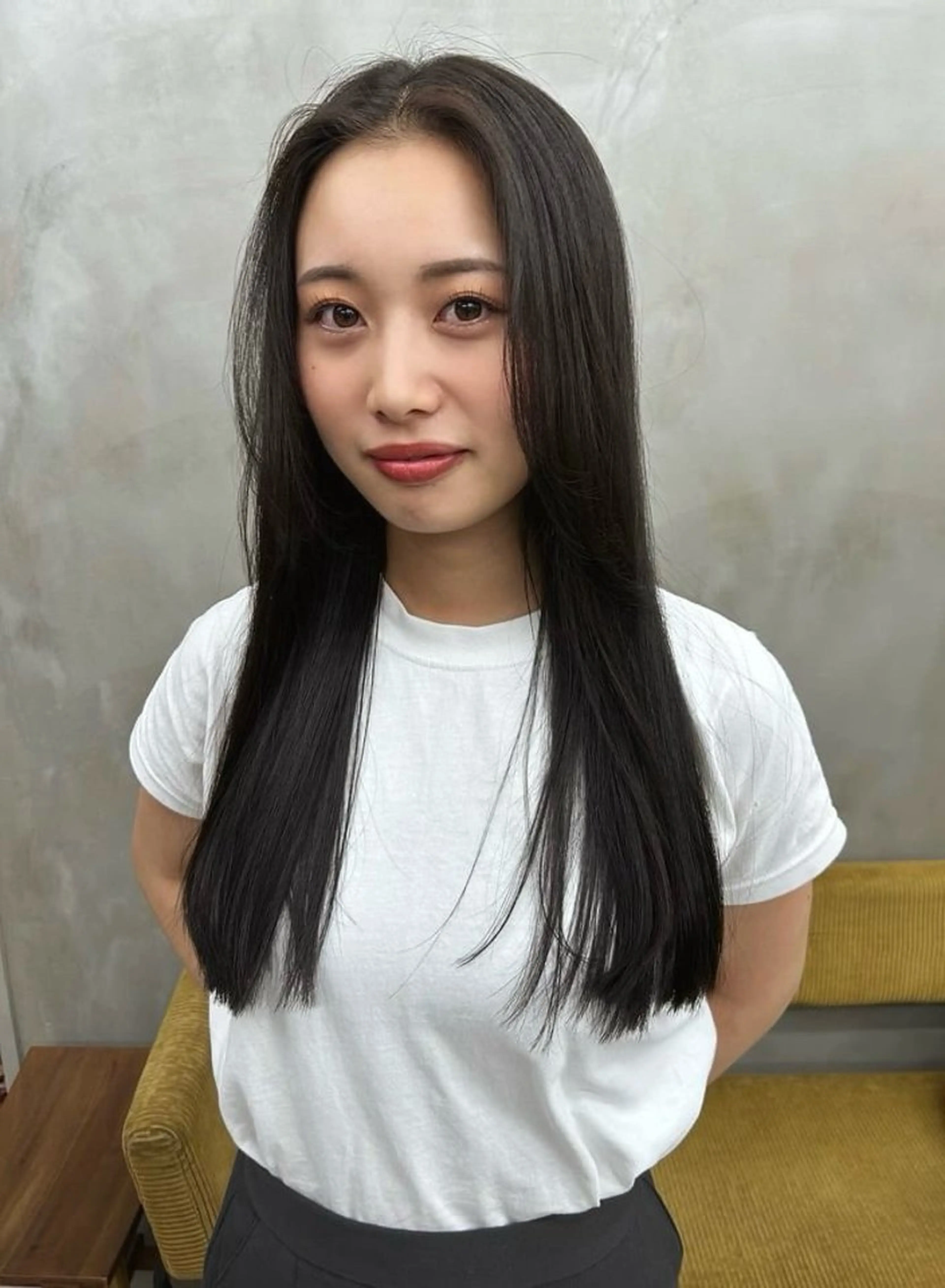 セミロング カラー 似合わせカット✂︎ りょお🫧のヘアスタイル