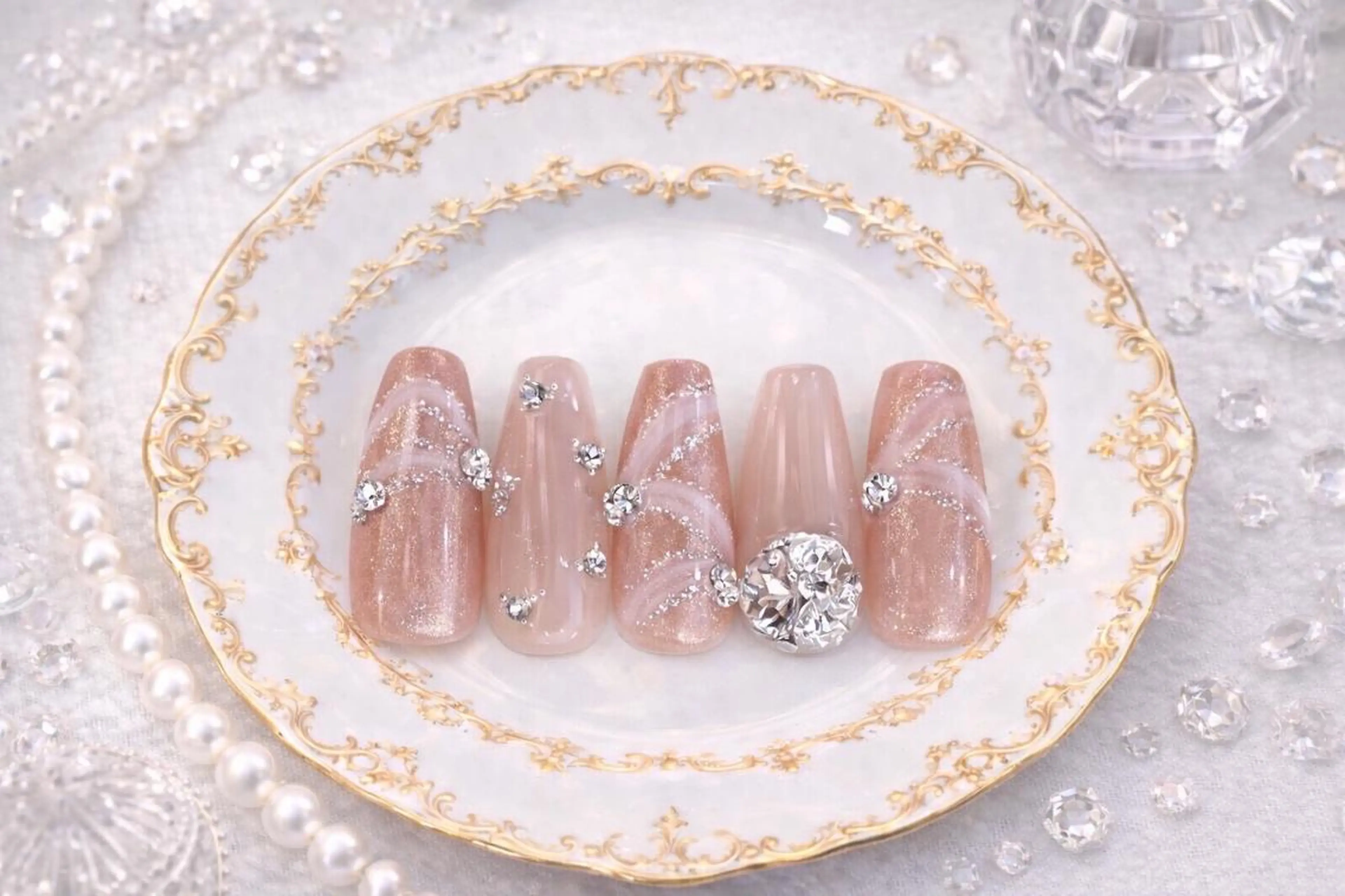 ネイル ロングネイル ワンホンネイル 南森町rebest 💅nailのネイルデザイン