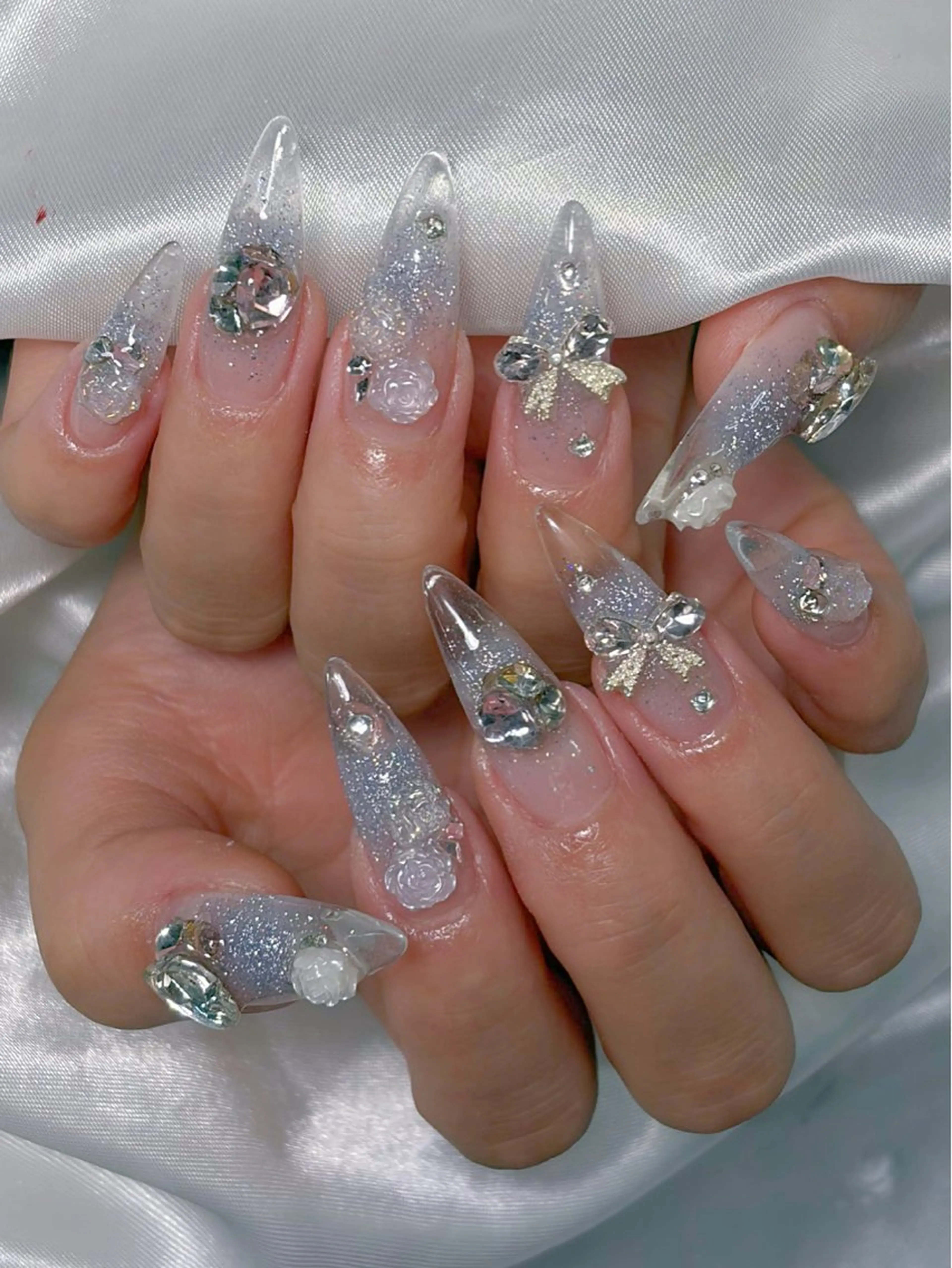 ネイル ハンドネイル LEELA NAIL STUDIOのネイルデザイン