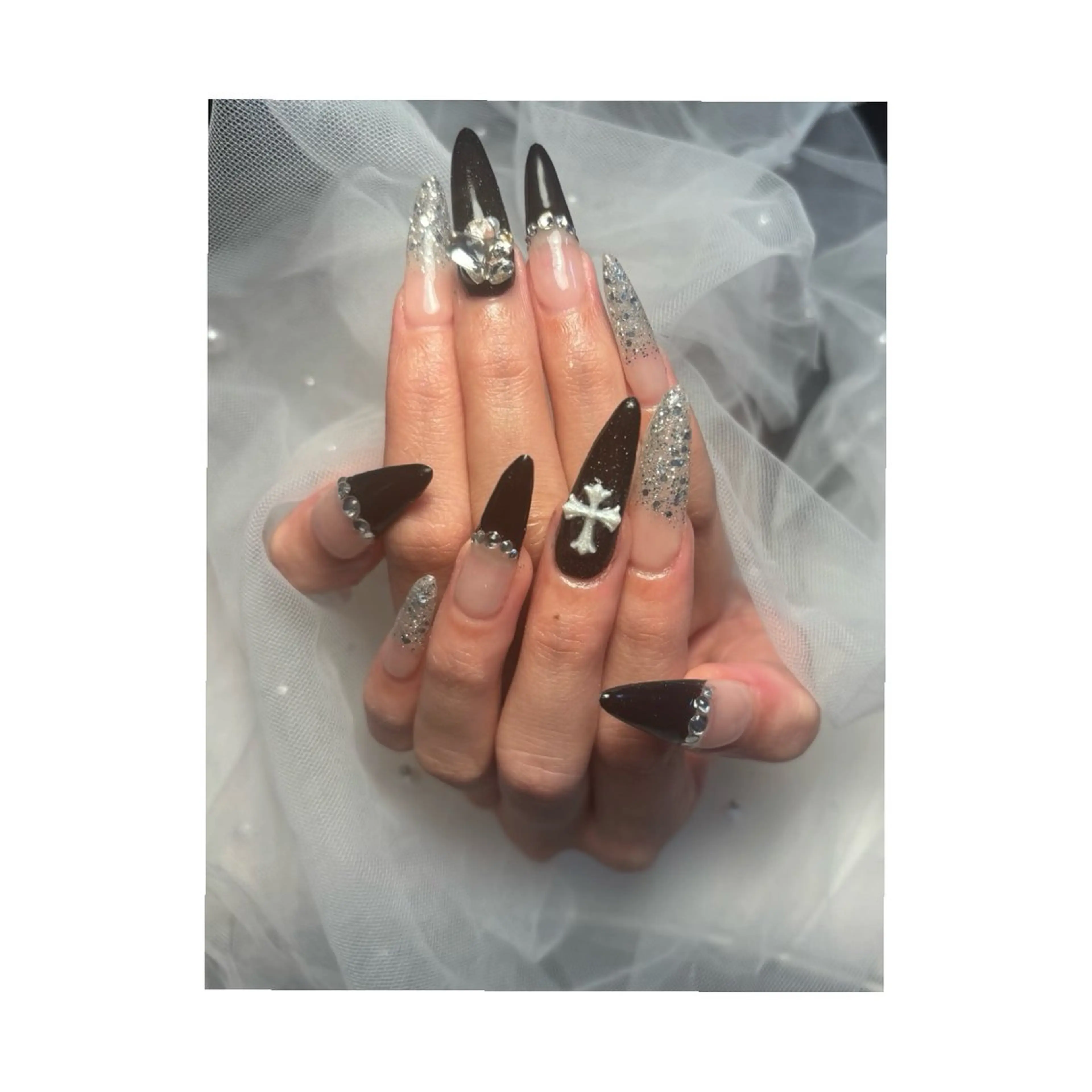 ネイル フラッシュネイル フットネイル フレンチネイル ジェルネイル ガラスフレンチ ハンドネイル Nail salon Natulalのネイルデザイン