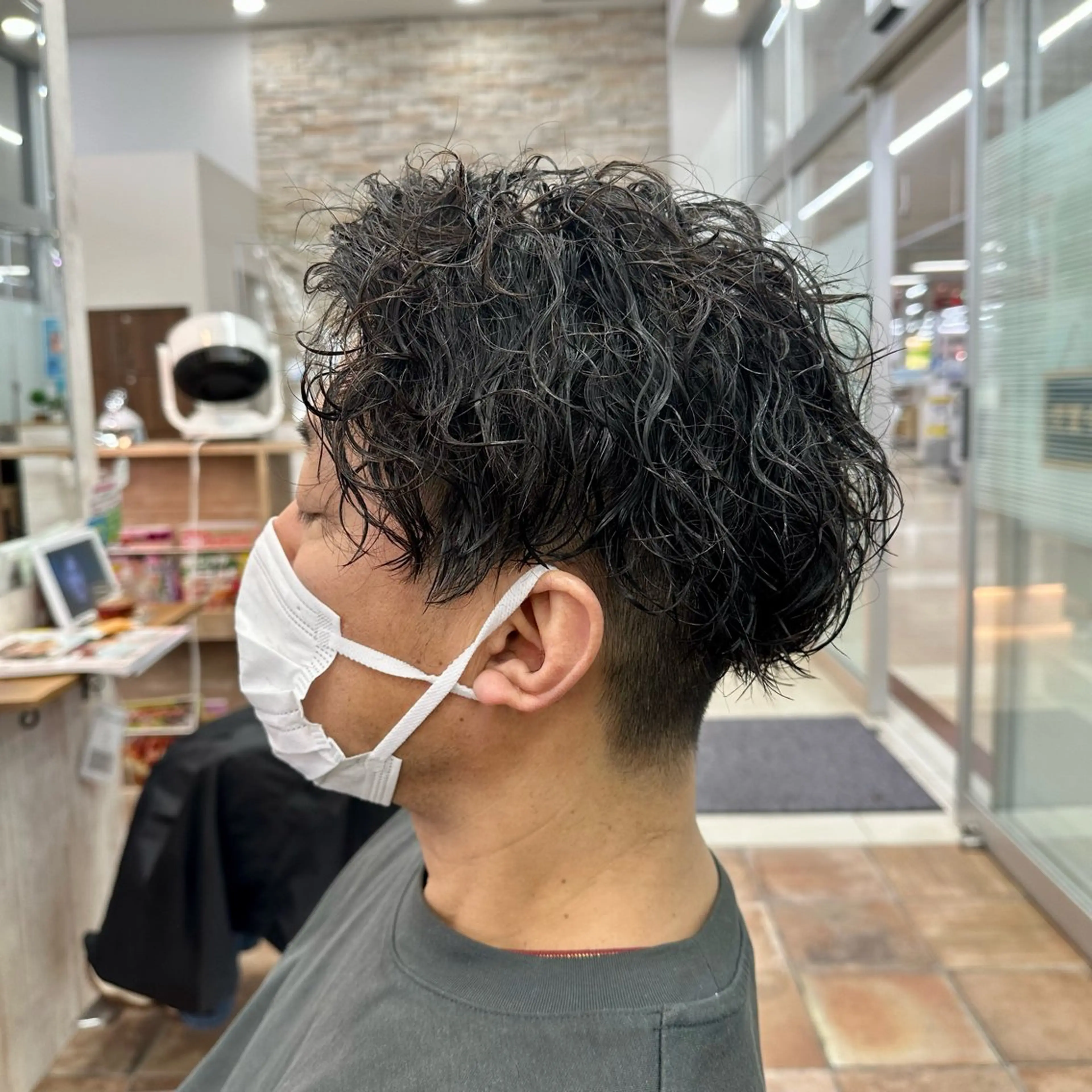 ショート パーマ メンズ 翠川 靖のヘアスタイル