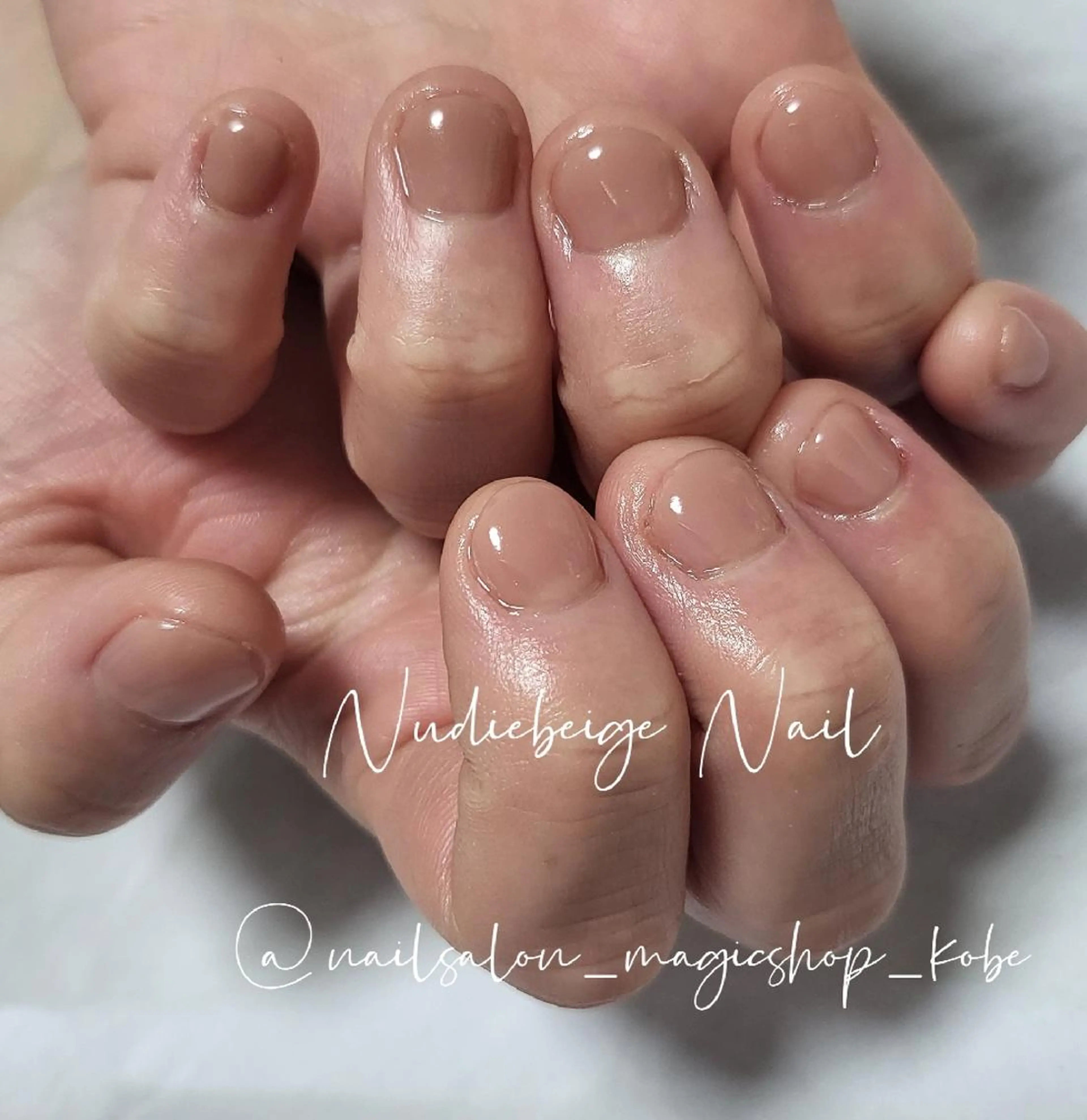 ネイル ジェルネイル ワンカラーネイル ソフトジェル ハンドネイル Nailsalon MagicShopのネイルデザイン