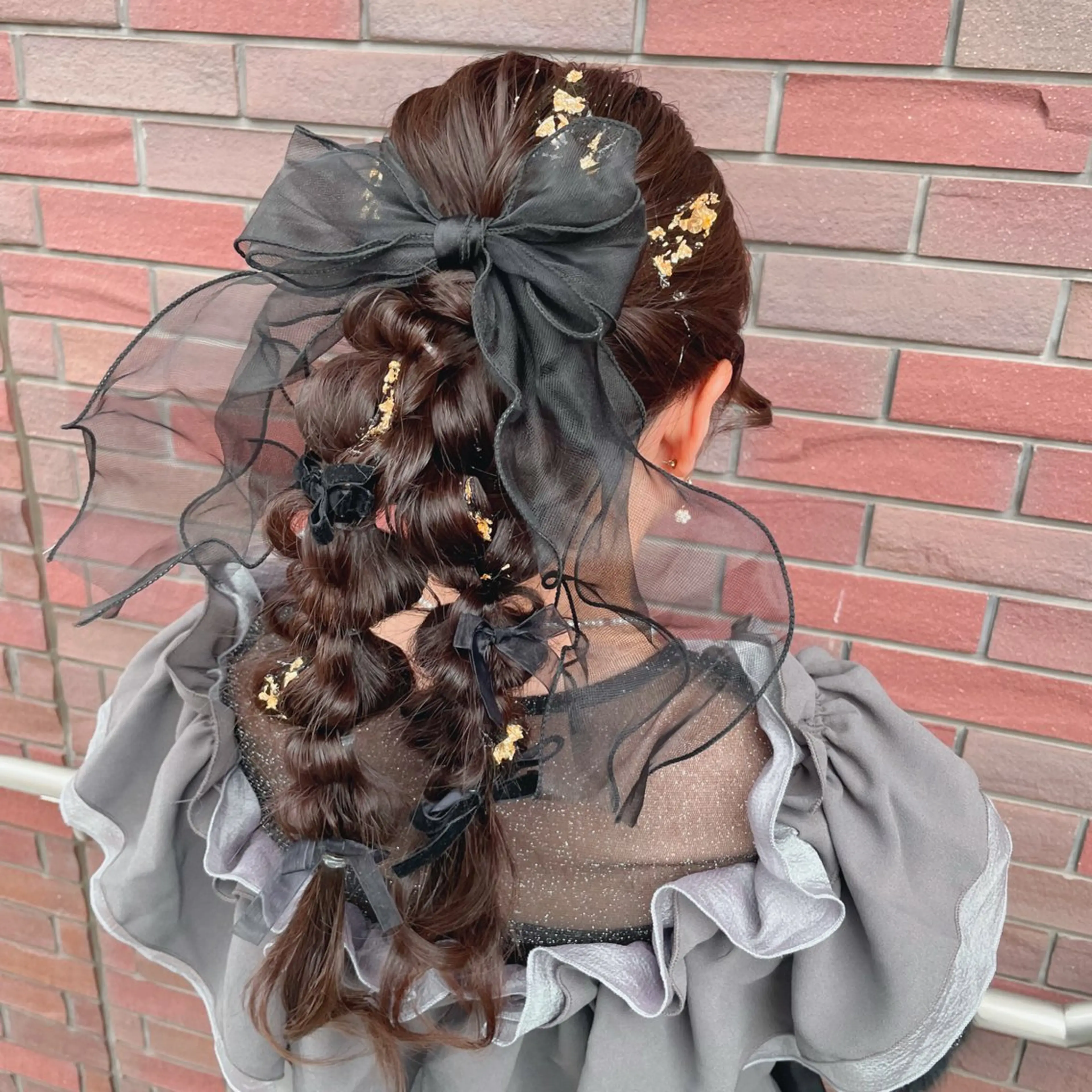 ロング ヘアアレンジ 髪飾り 古沢 みづきのヘアスタイル