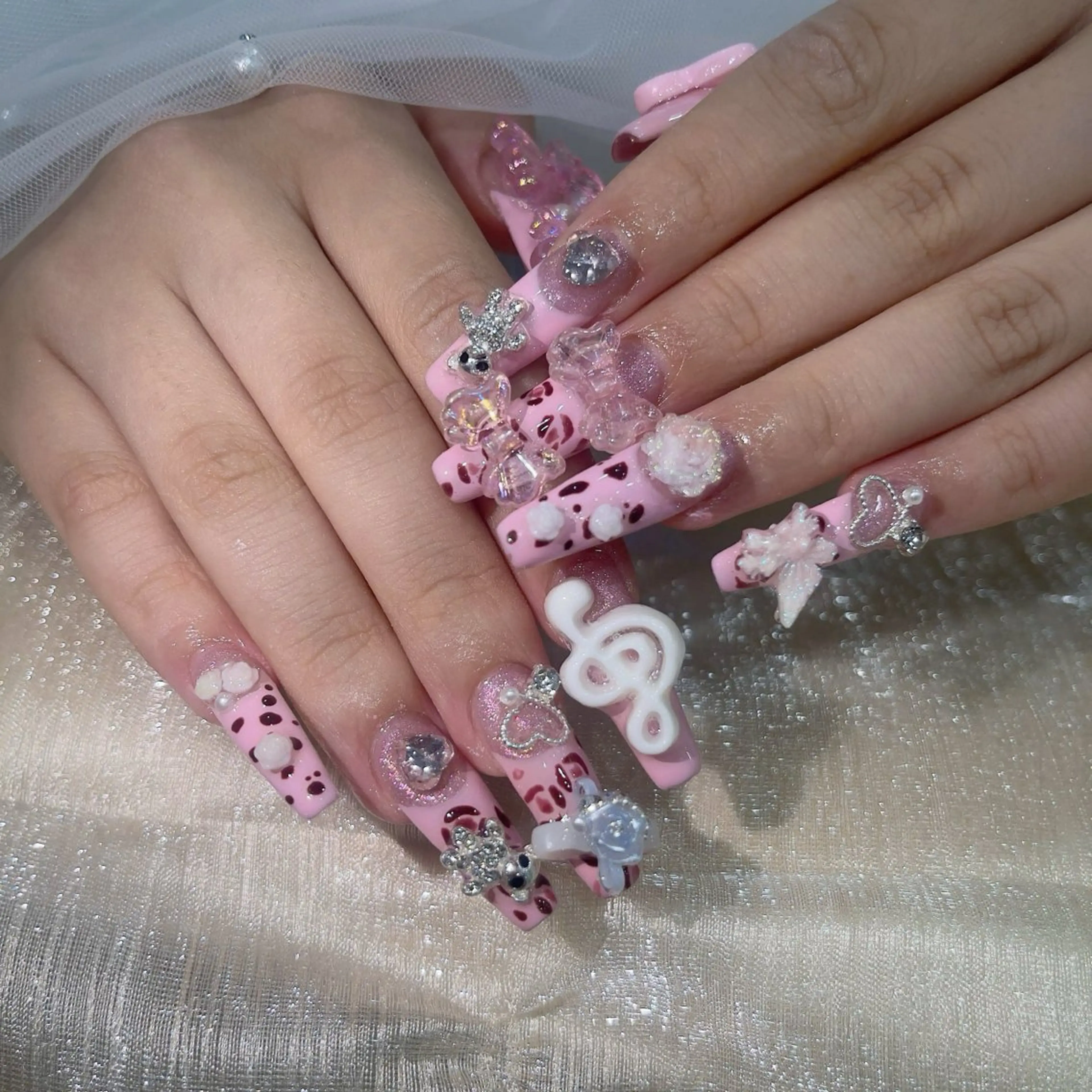 ネイル アートネイル 長さ出し フレンチネイル ジェルネイル グラデーション ハンドネイル NAILS BAR SHINJUKUのネイルデザイン