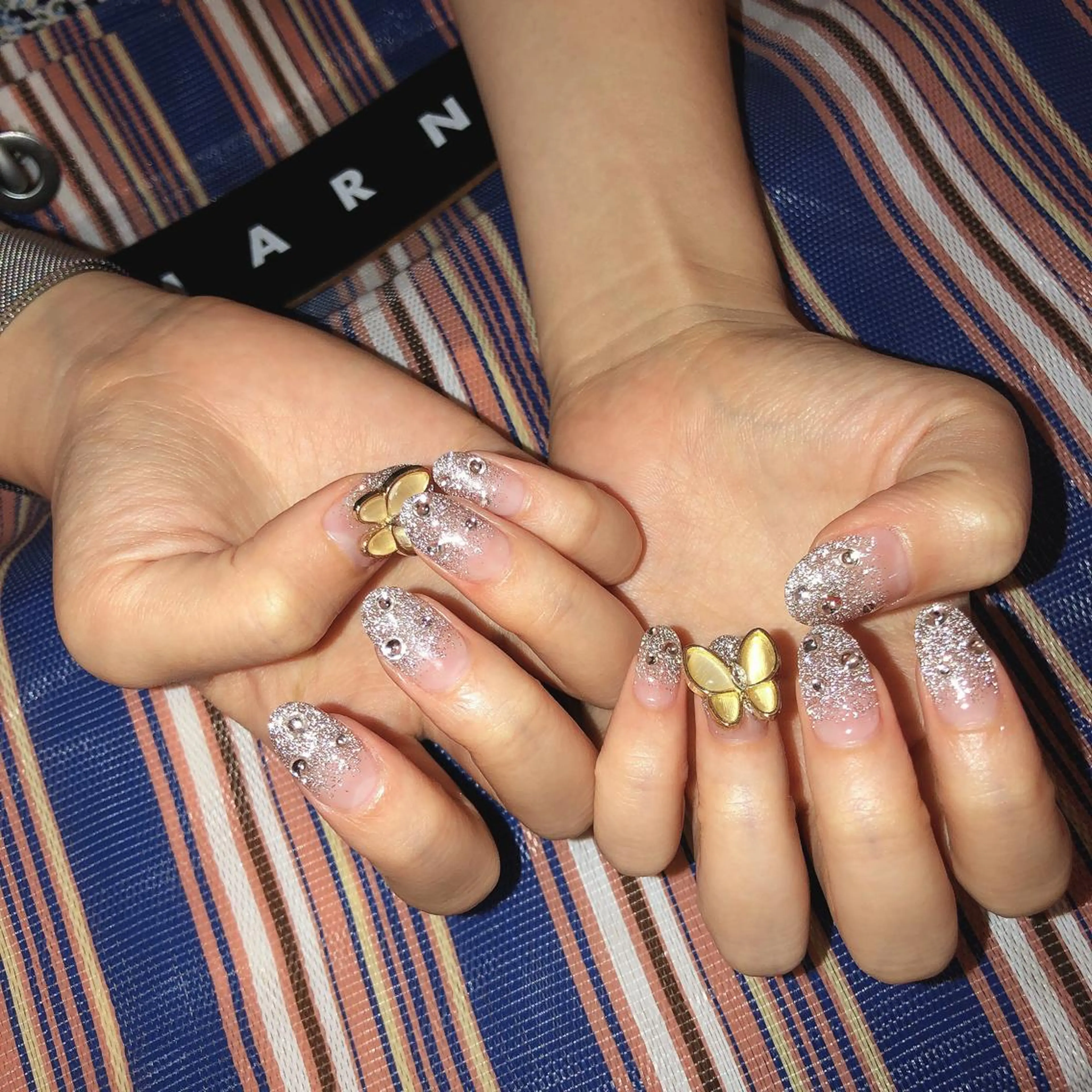 ネイル ハンドネイル フットネイル ハンドケア Miyagi Asamiのネイルデザイン