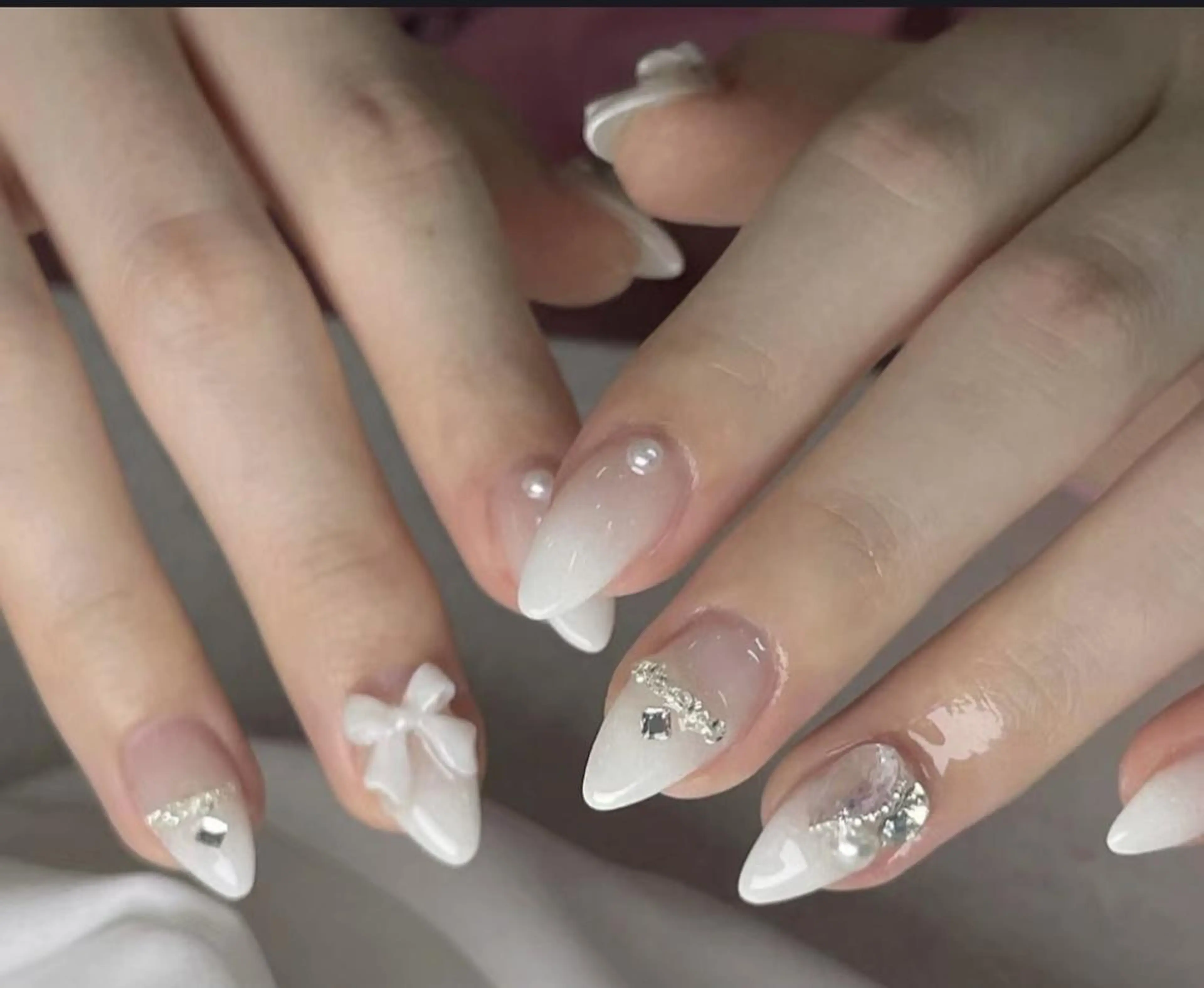 ネイル ハンドネイル ハンドケア 🍑 momo_nailのネイルデザイン