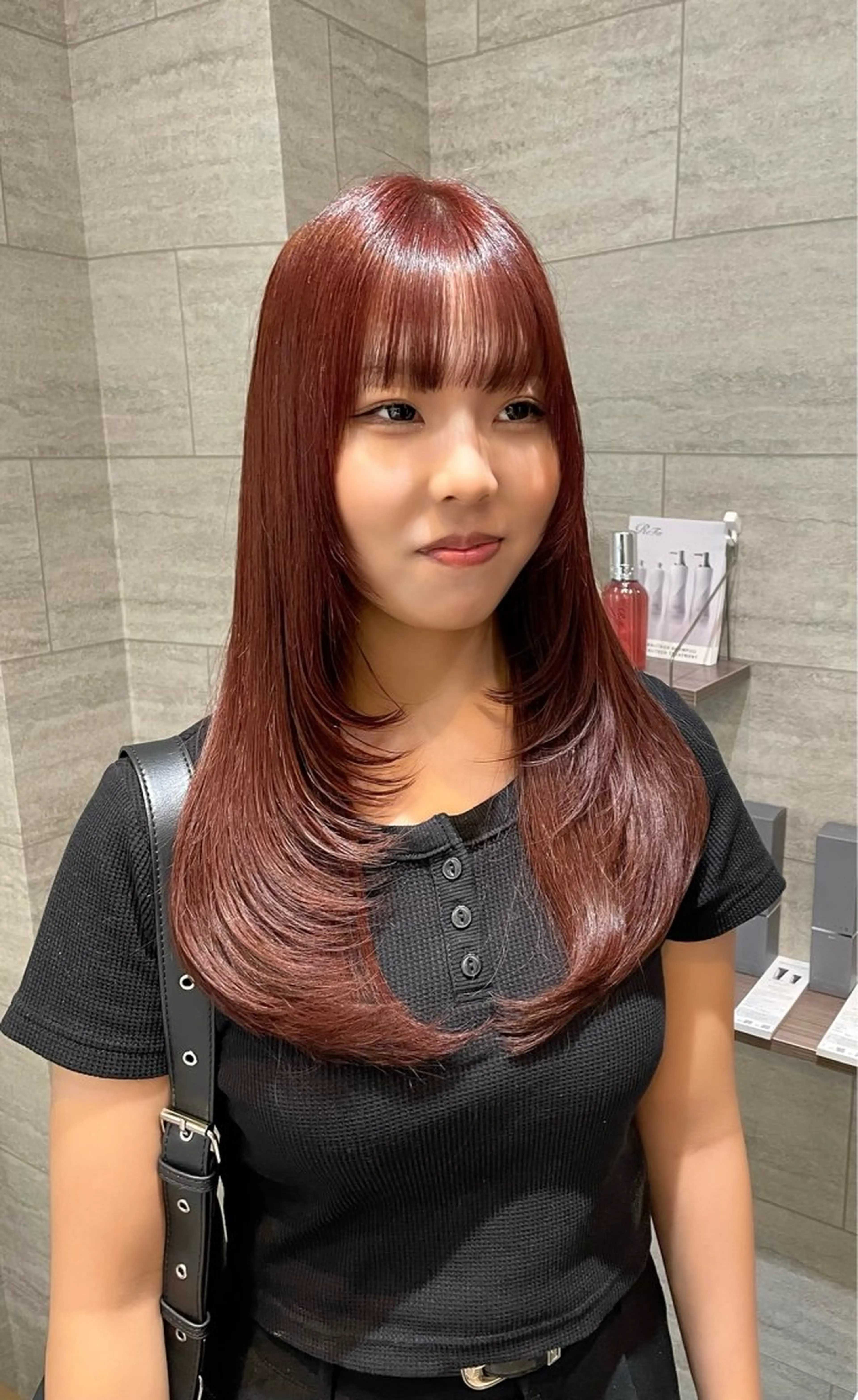 セミロング 韓国カット/透明感 Re.Labo岡本のヘアスタイル