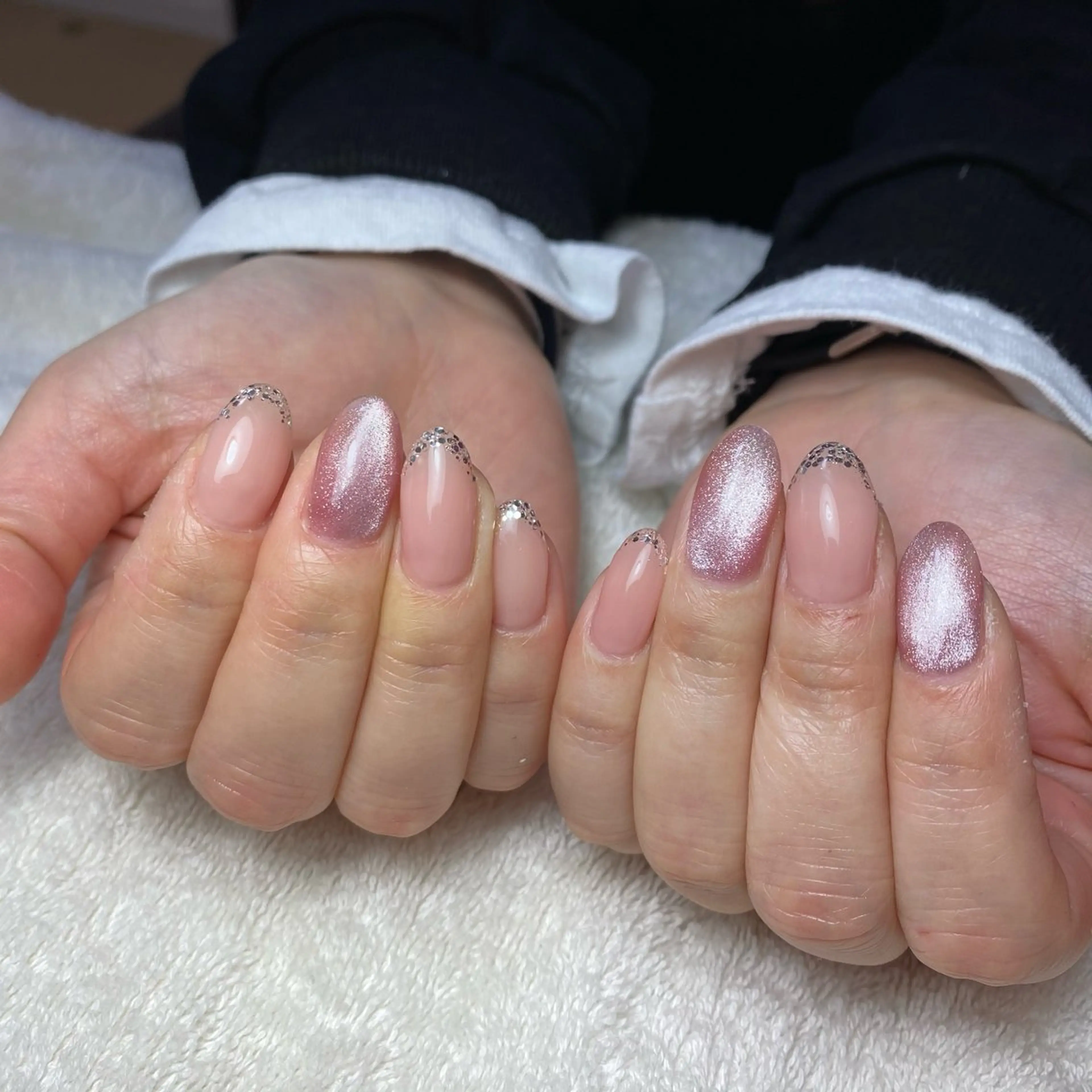 ネイル ラメ(グリッター) マグネットネイル シンプルネイル COCO+所属・COCO +のエステ・リラクイメージ