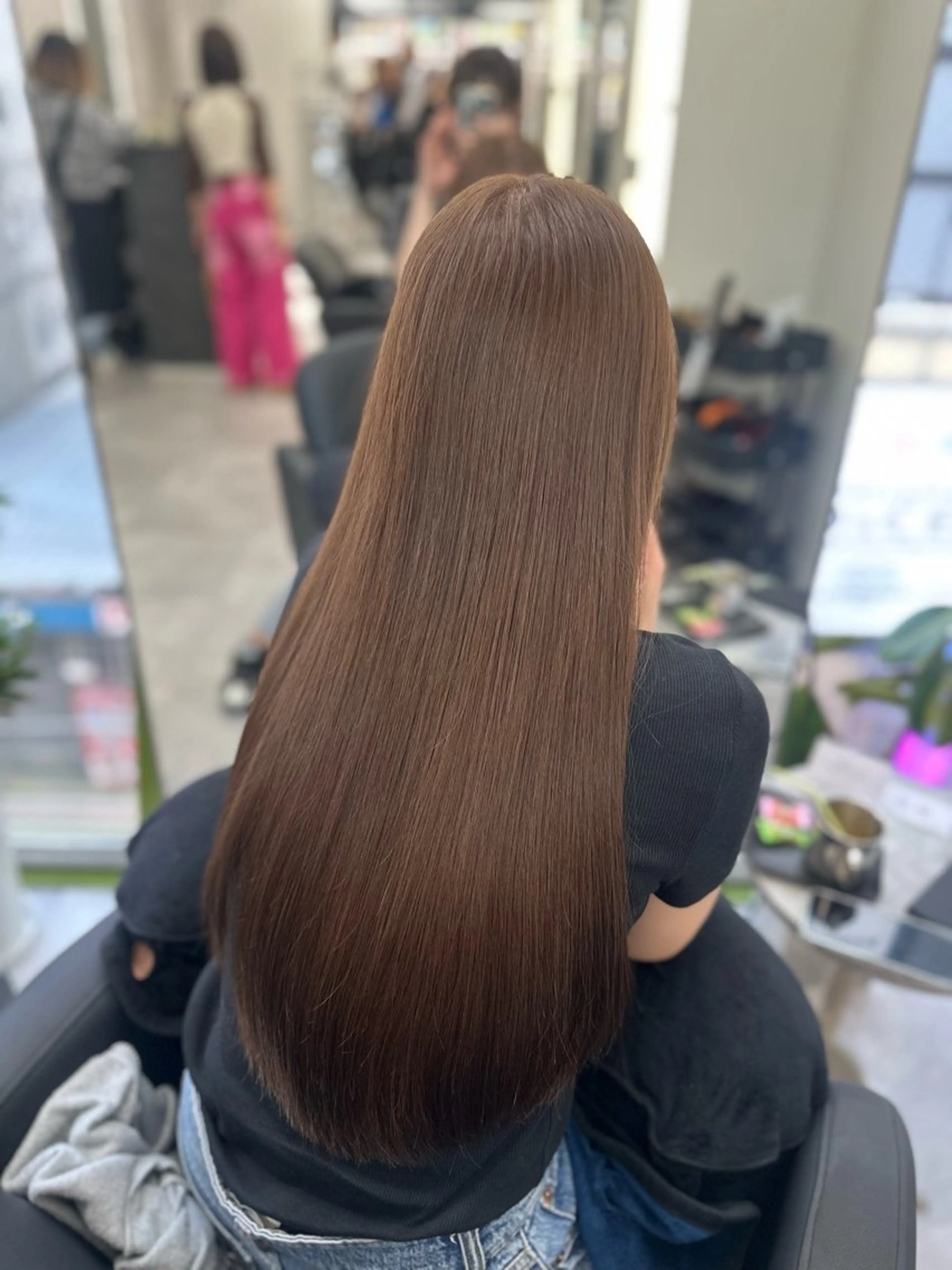 ロング カラー ベージュカラー ブリーチ ダブルカラー ミルクティーベージュ ブリーチなしカラー ヘアカラー トリートメント 縮毛矯正/艶カラー /髪質改善/なんばのヘアスタイル