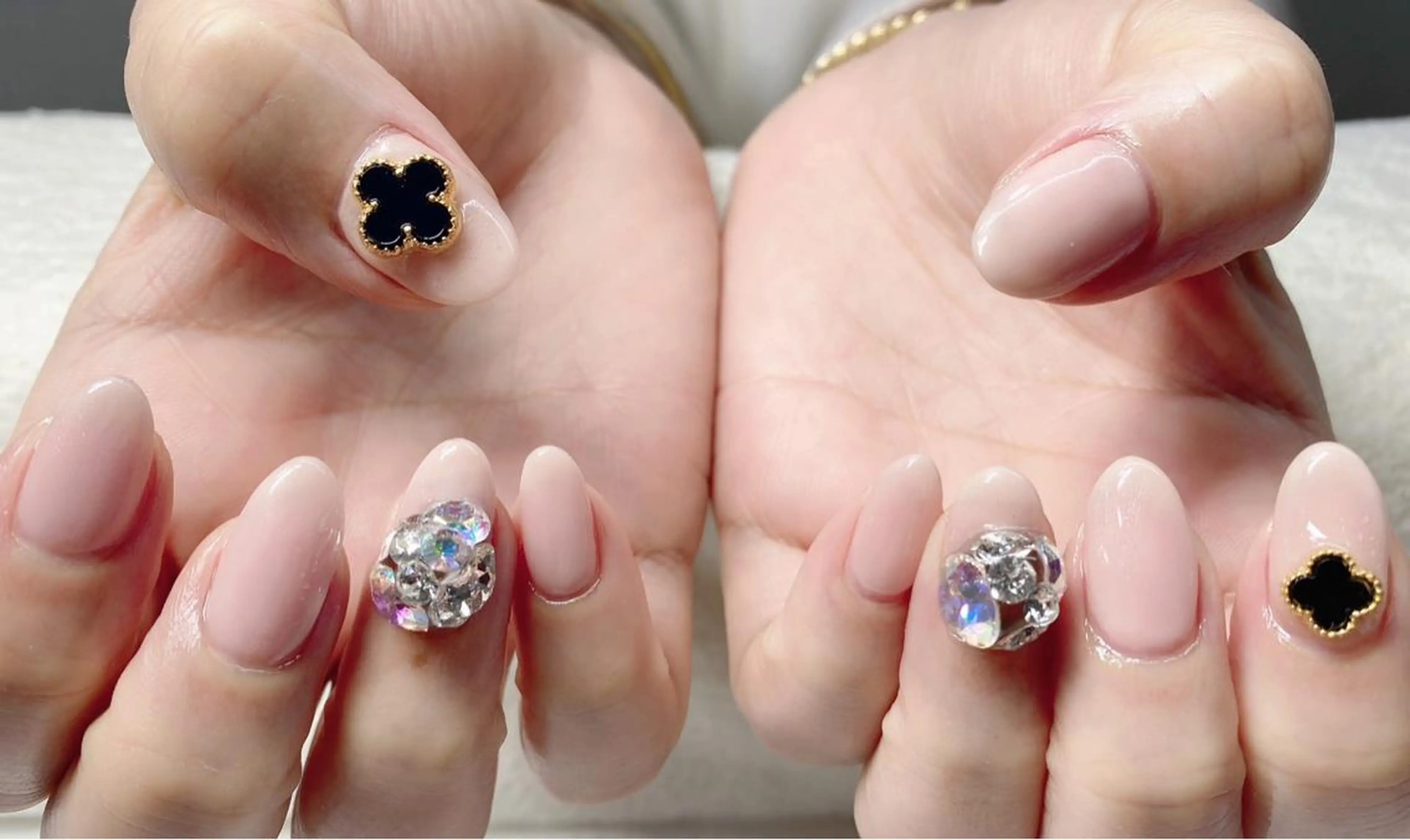 ネイル ニュアンスネイル🌈 MYU Nailsのネイルデザイン