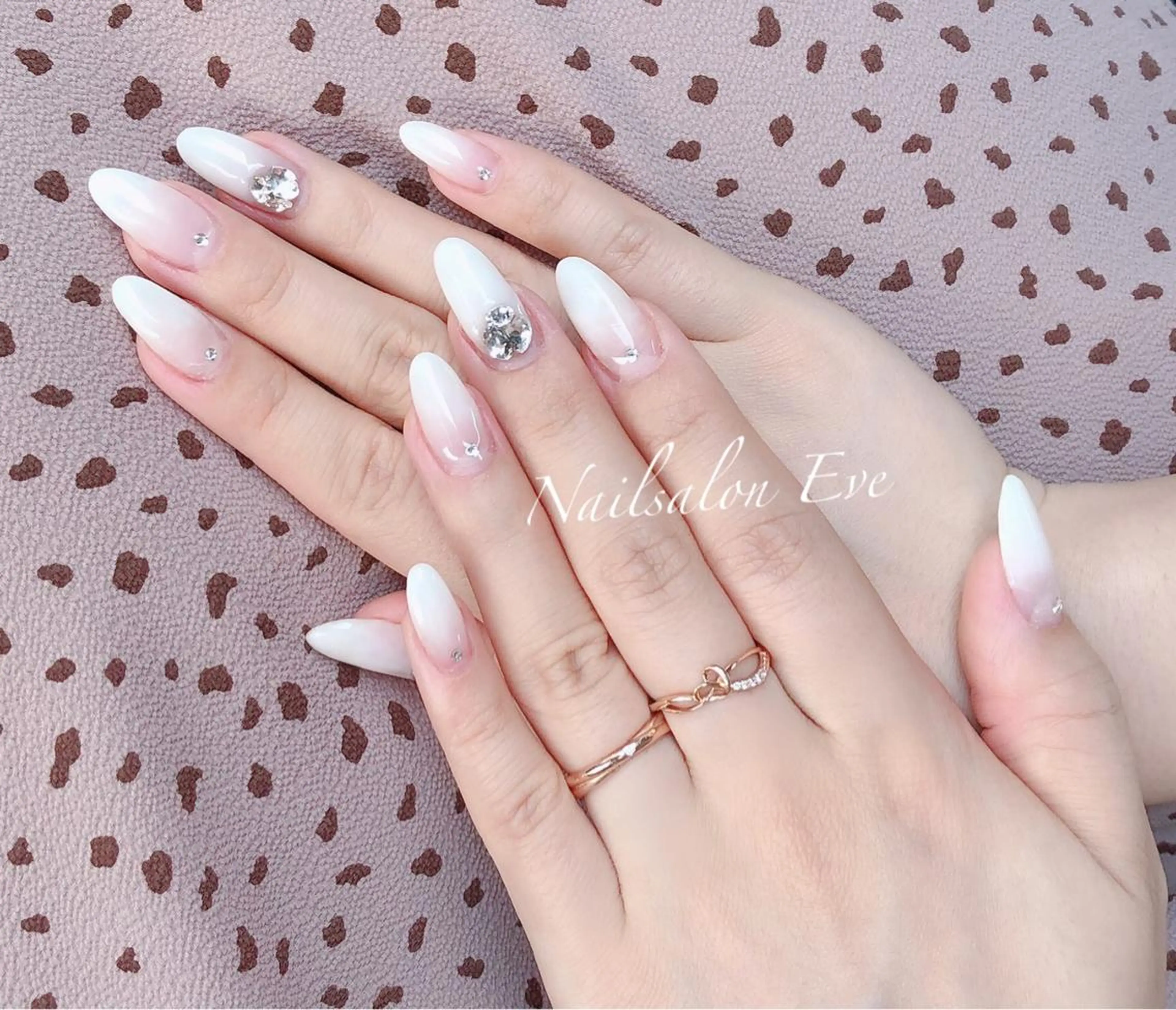 ネイル グラデーション Nailsalon Eve（イヴ）のネイルデザイン