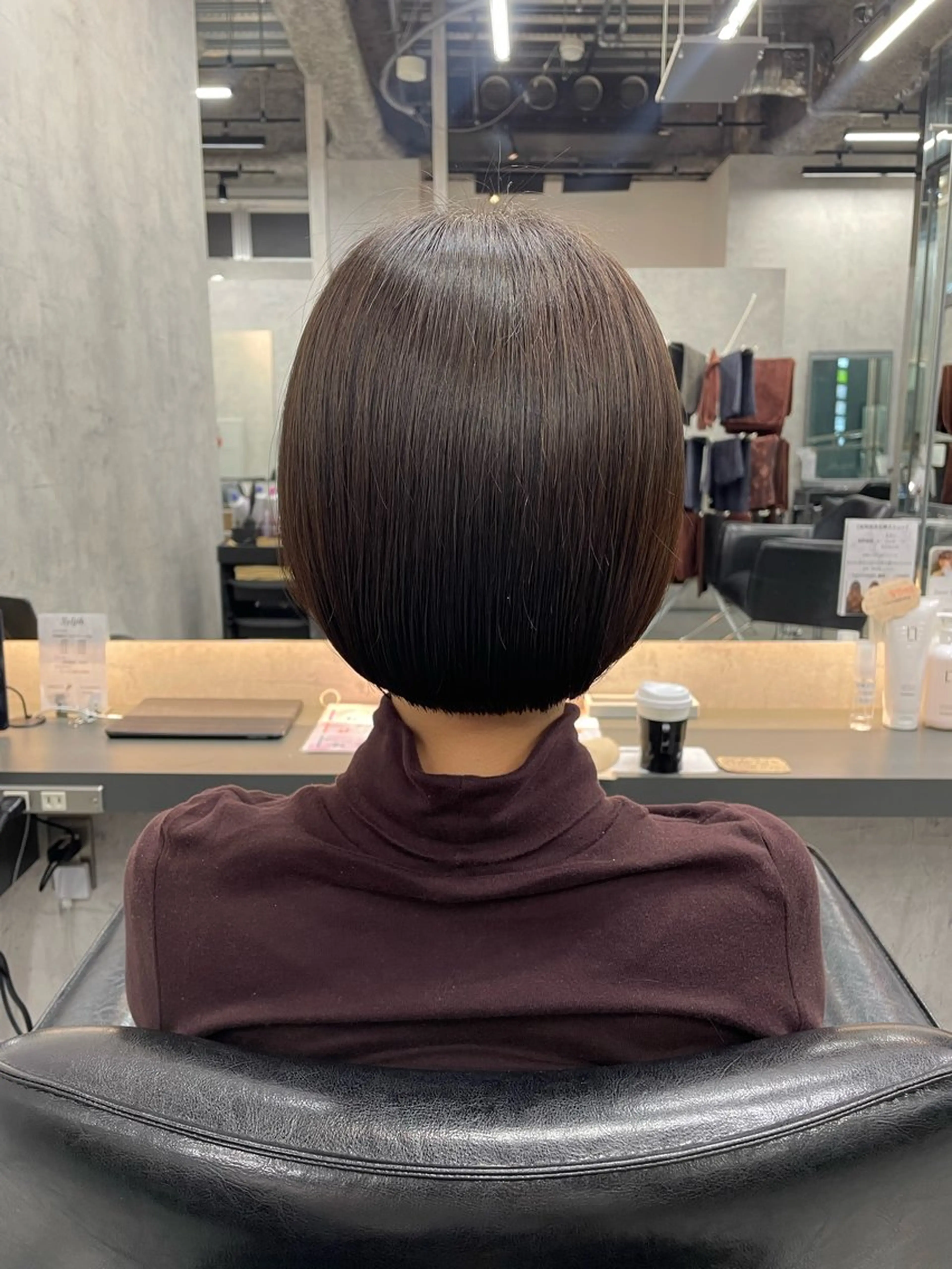 ショート カラー レイヤー×顔周 り×髪質改善/MIUのヘアスタイル