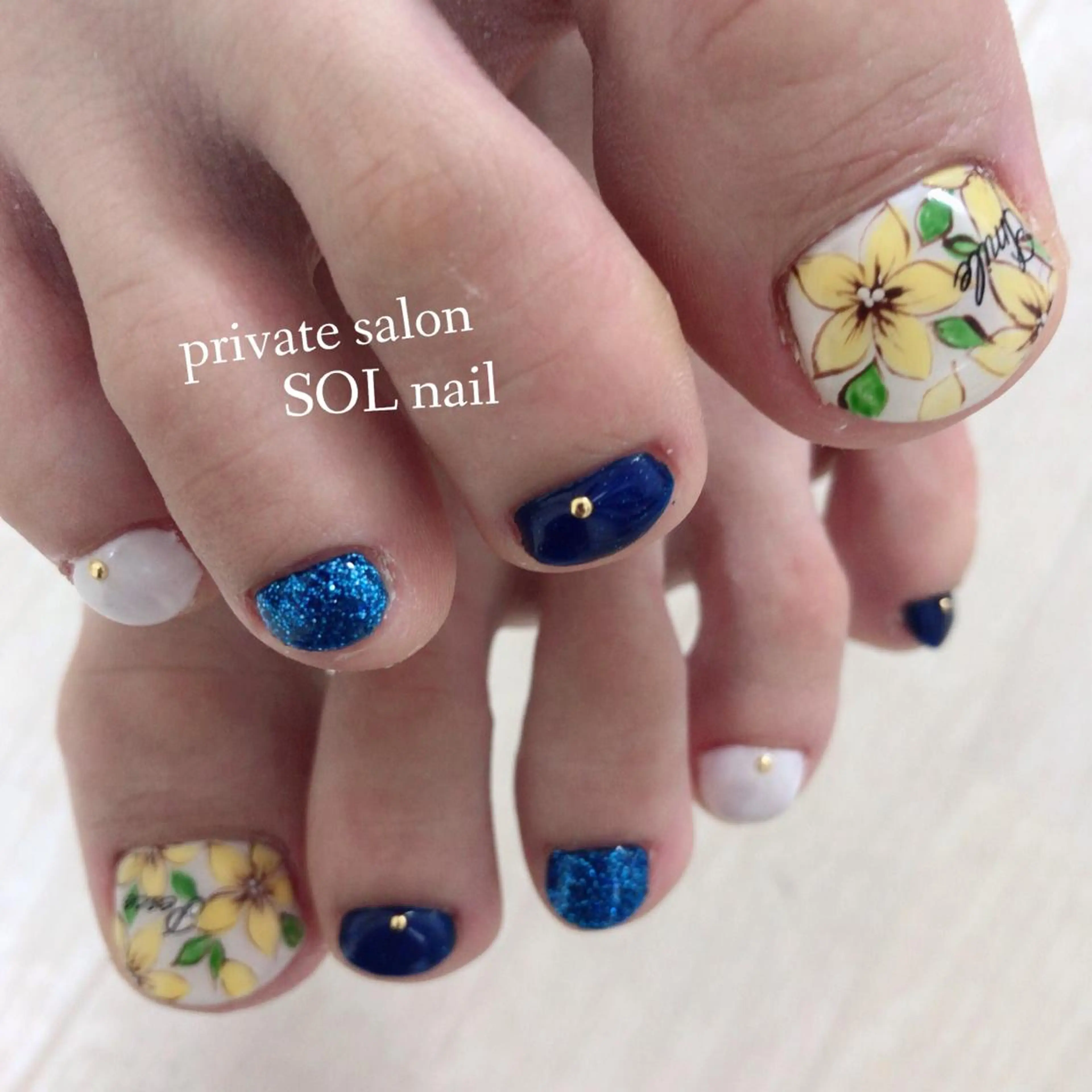 ネイル フットネイル SOL NAILのネイルデザイン