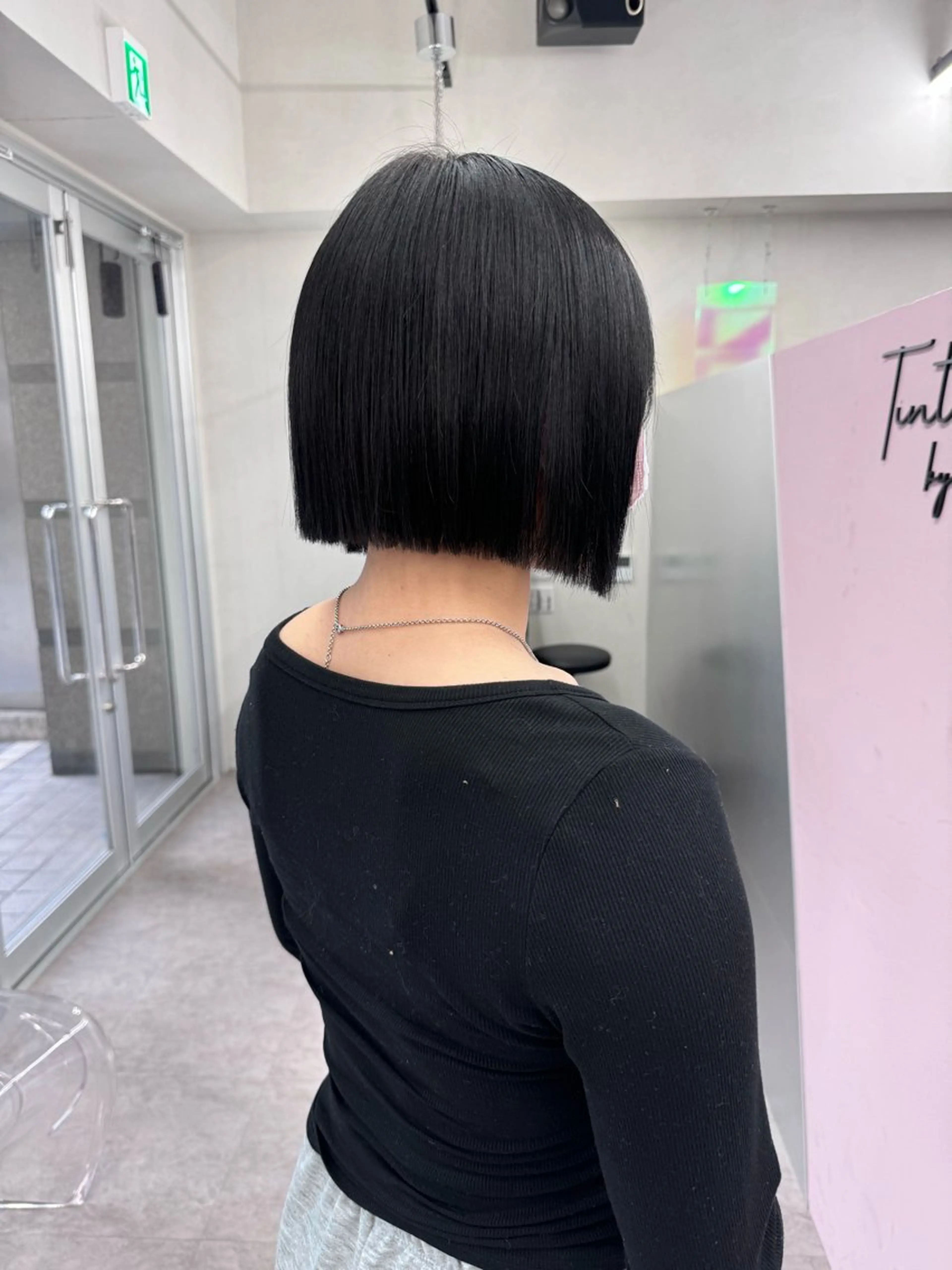 【バッサリボブにしたい方必見✨】ロング⇨ボブカット✨ボブ/タッセルボブ/切りっぱなしボブ/くびれボブ/レイヤーボブの写真