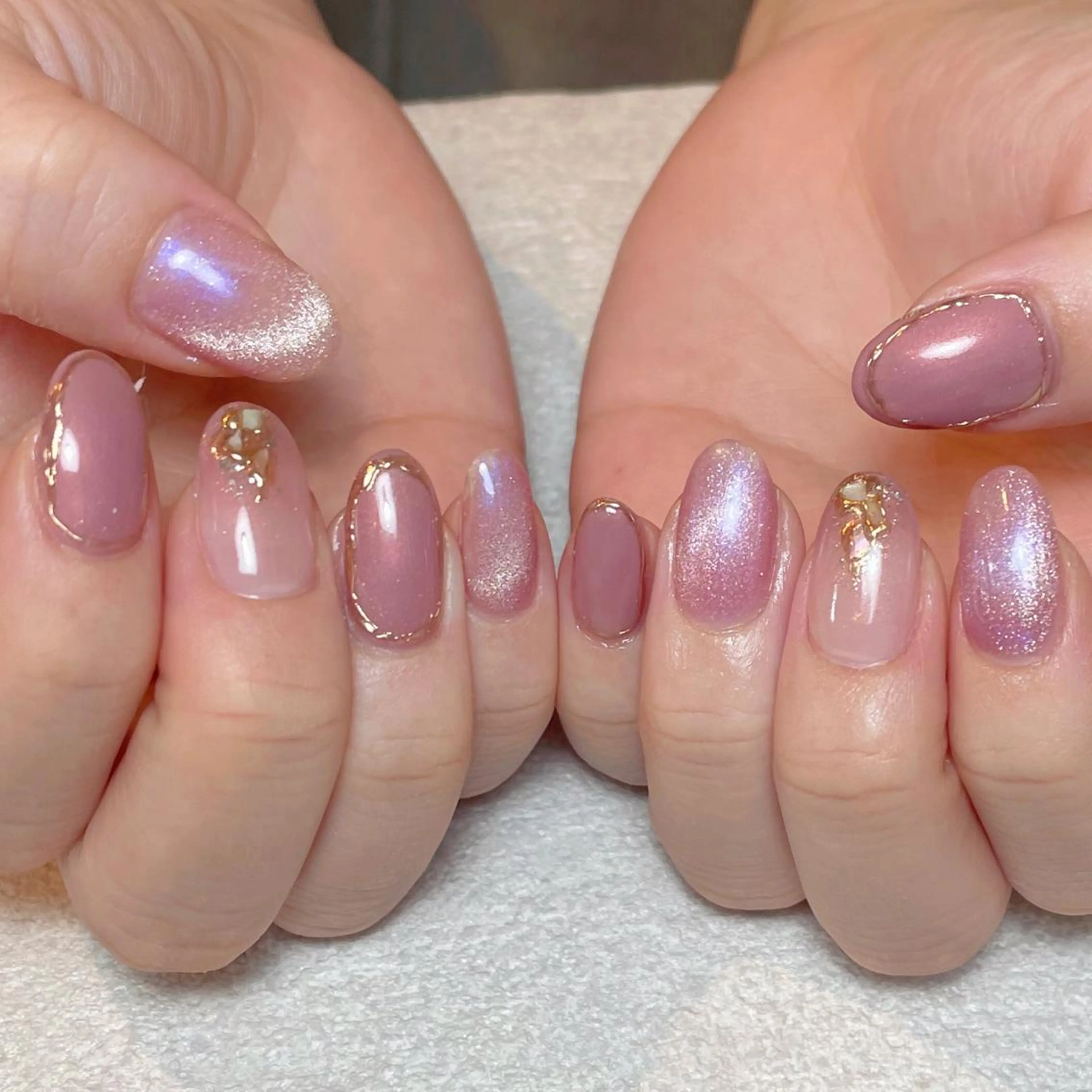 ネイル ハンドネイル nailroom DIASOMNIAのネイルデザイン